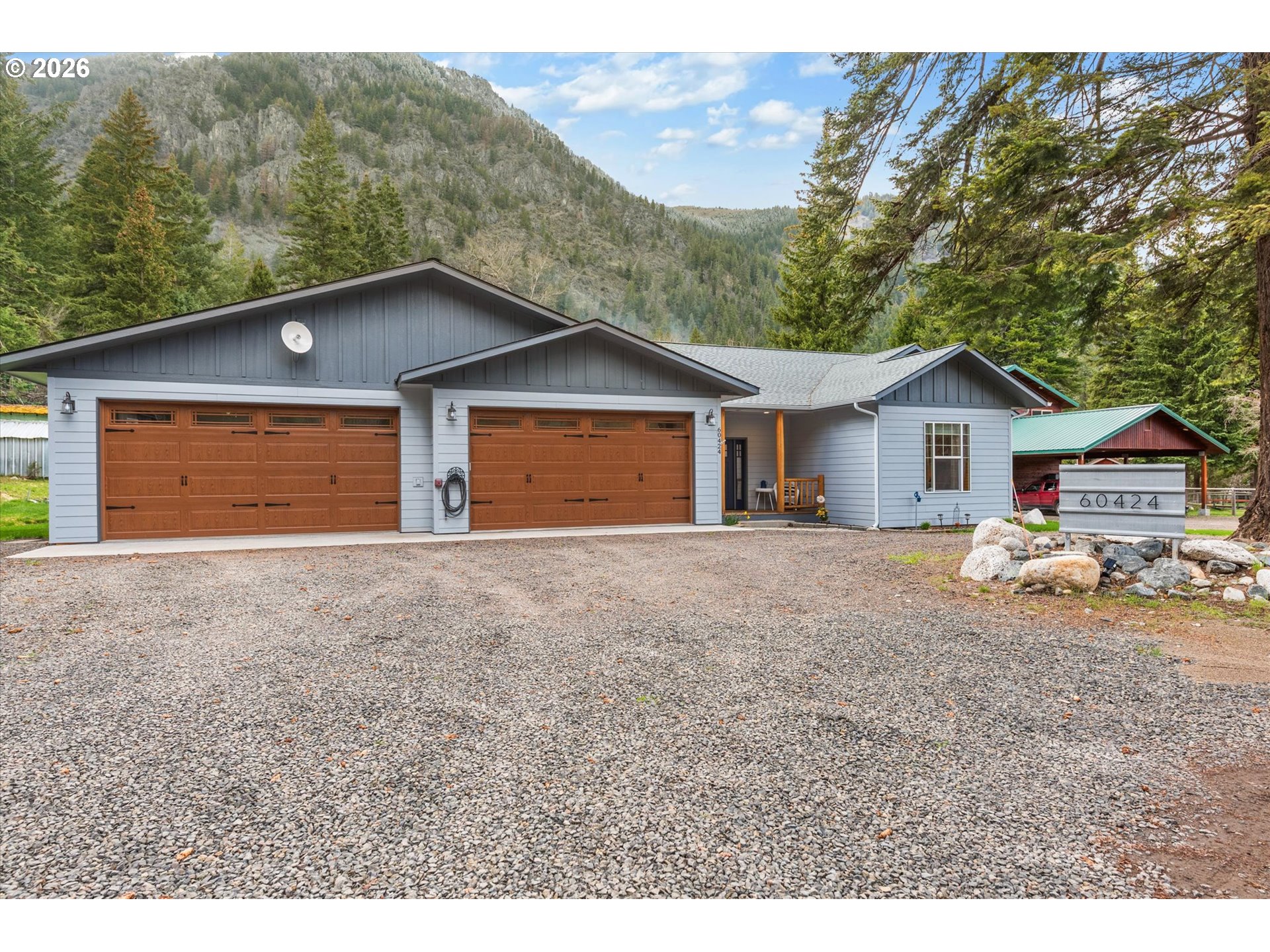 60424 River Rd Property Photo 2
