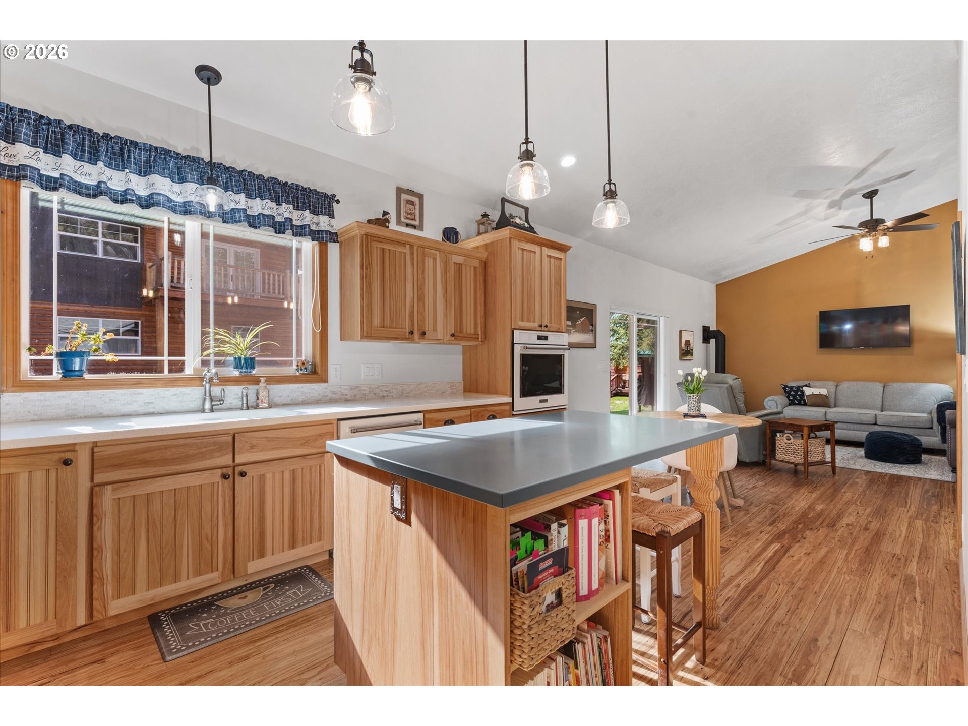 60424 River Rd Property Photo 10