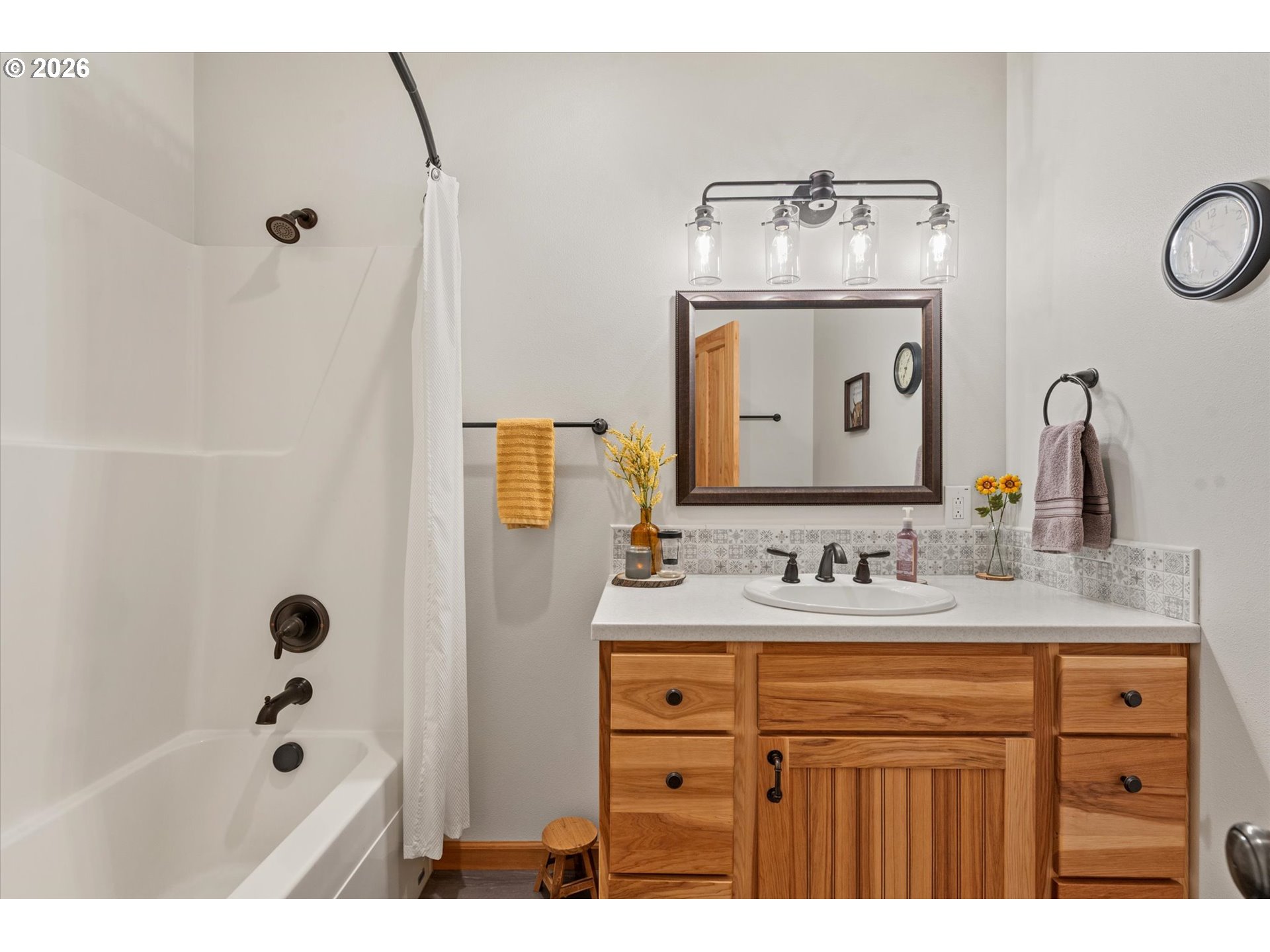 60424 River Rd Property Photo 23