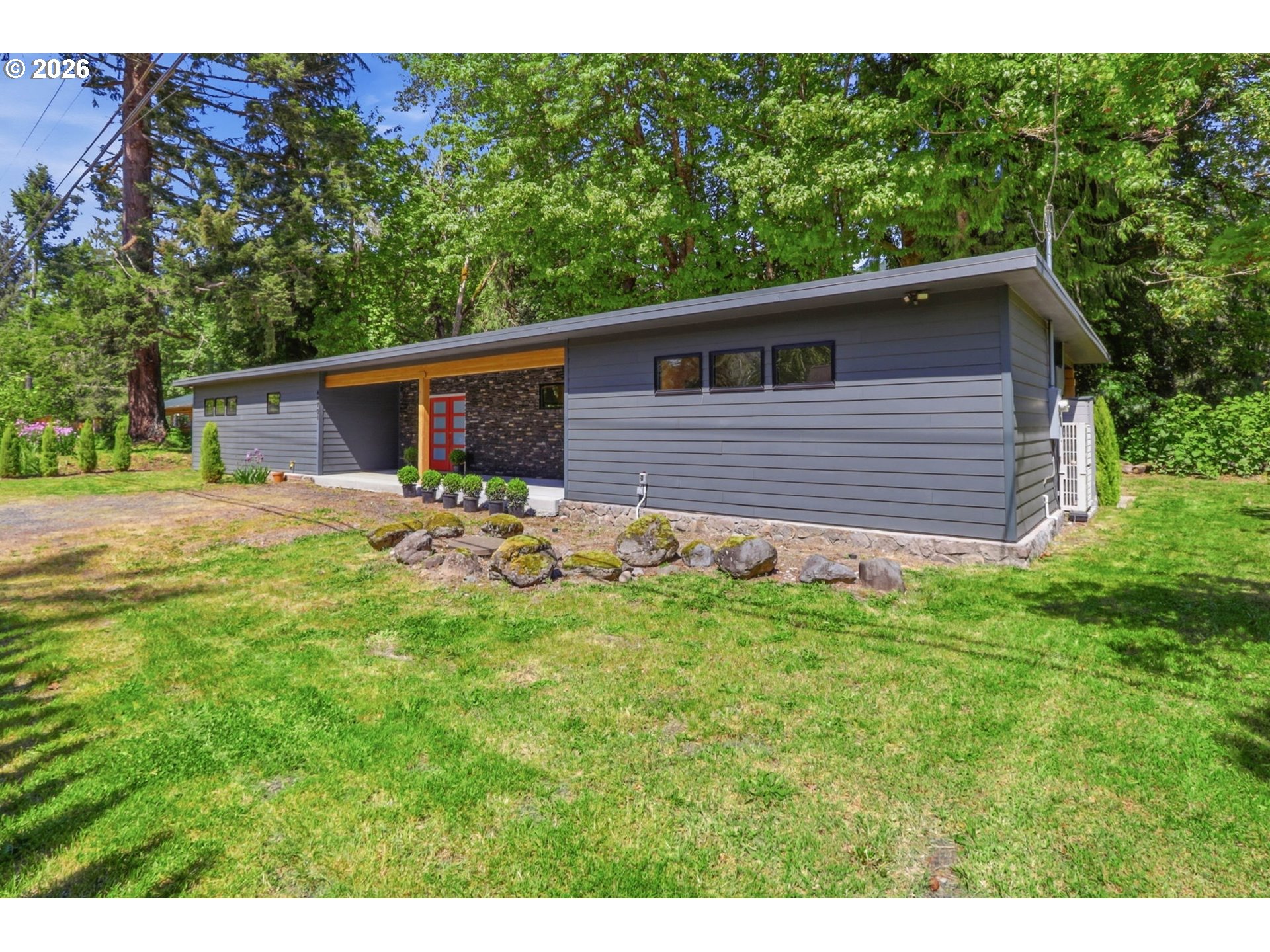 64701 E Brightwood Loop Rd Property Photo 2