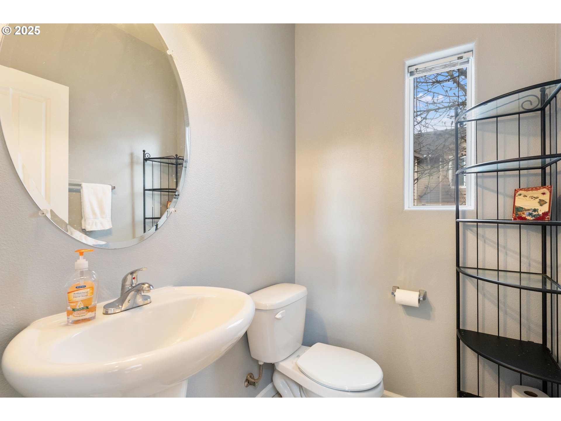 342 Ne Edgeway Dr Property Photo 15
