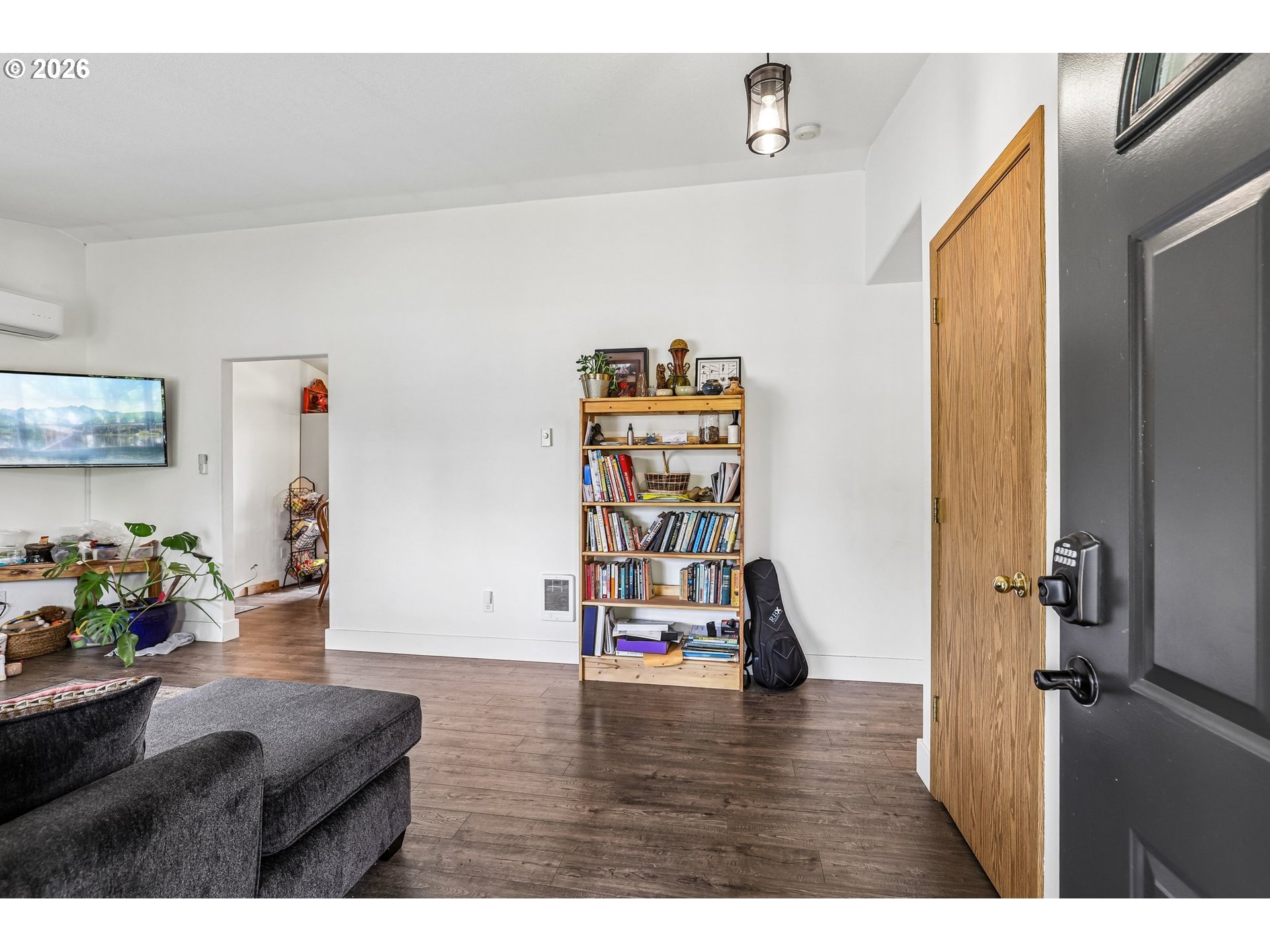 608 Se Sumner St Property Photo 4