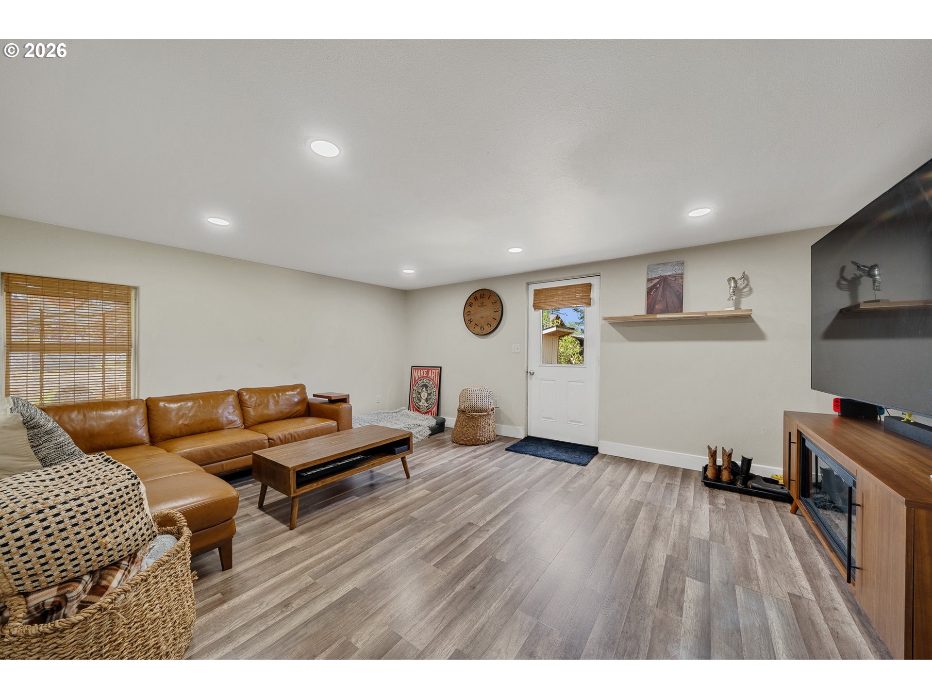 3802 Maple Ln Property Photo 17