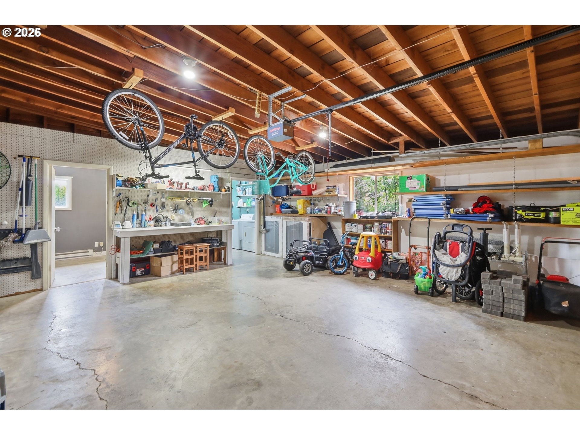 405 Kent St Property Photo 18