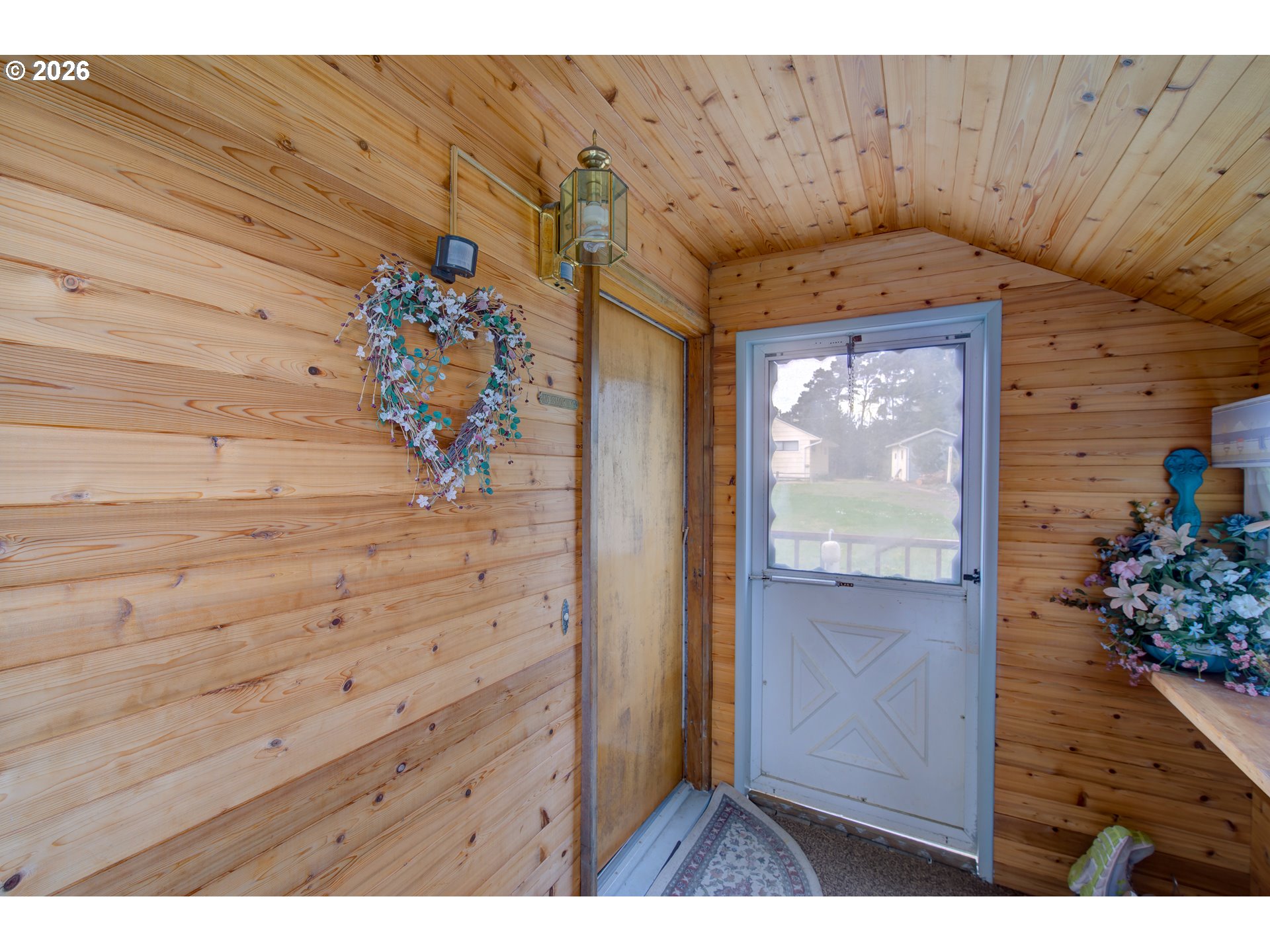 24615 L Ln Property Photo 4