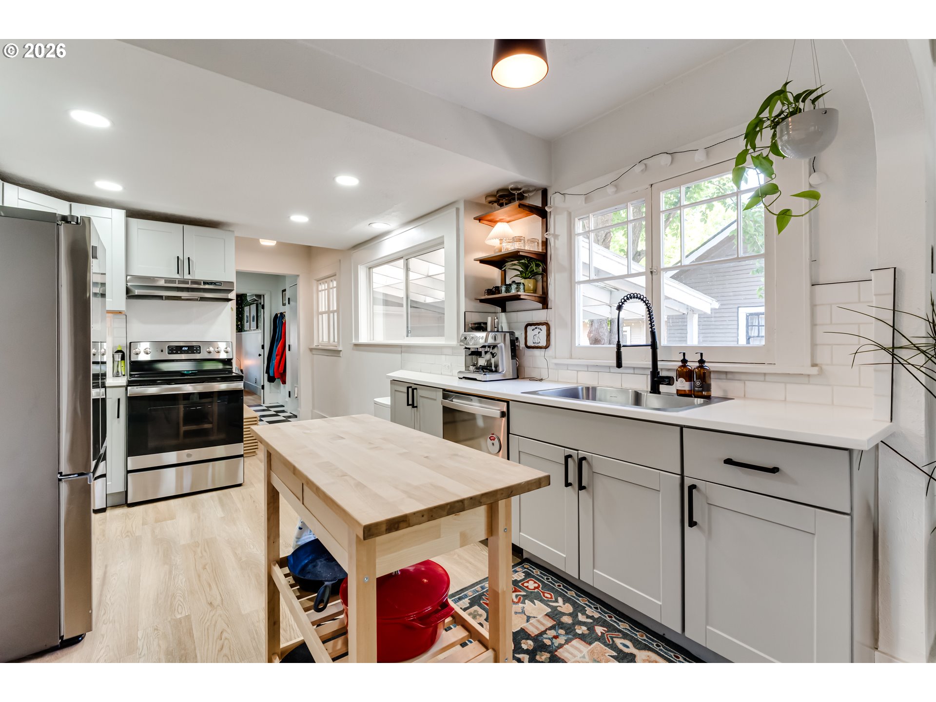 1722 Olive St Property Photo 15
