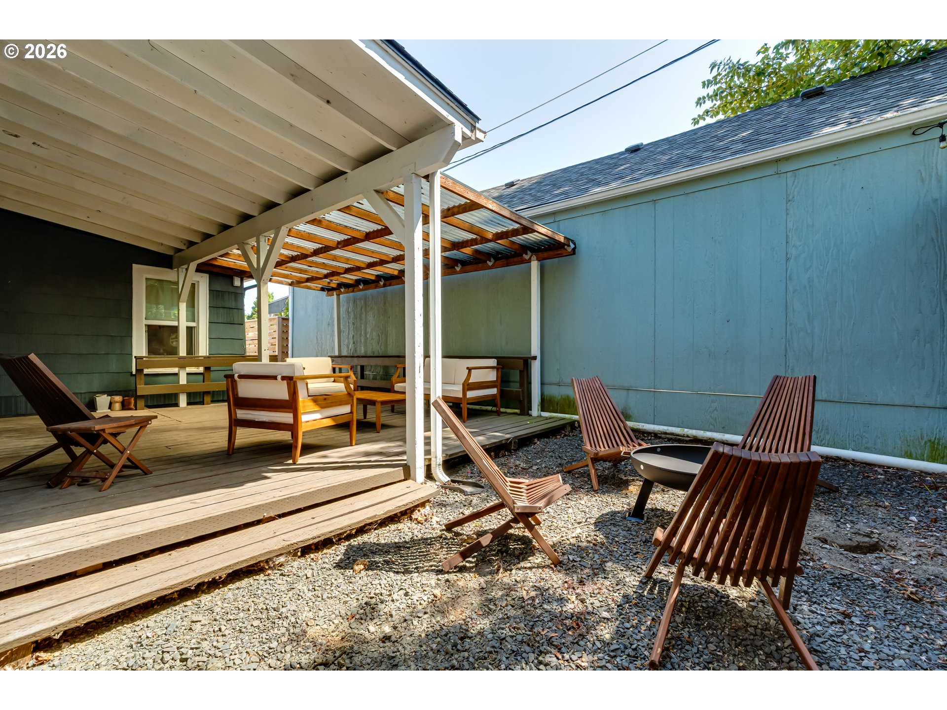 1722 Olive St Property Photo 37