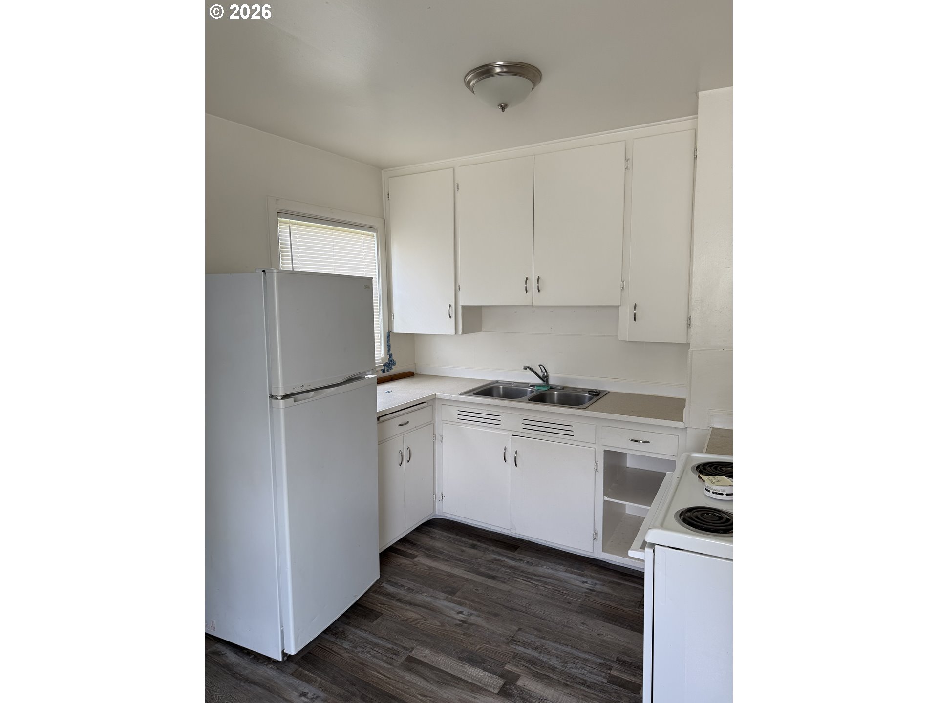 278 Colorado St Property Photo 4