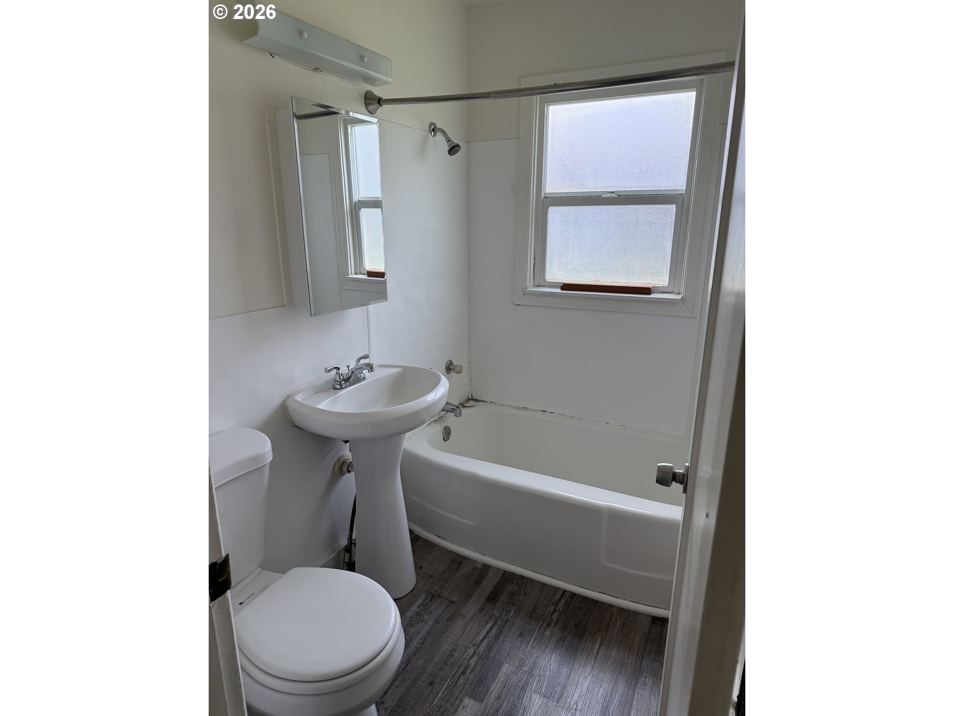 278 Colorado St Property Photo 6