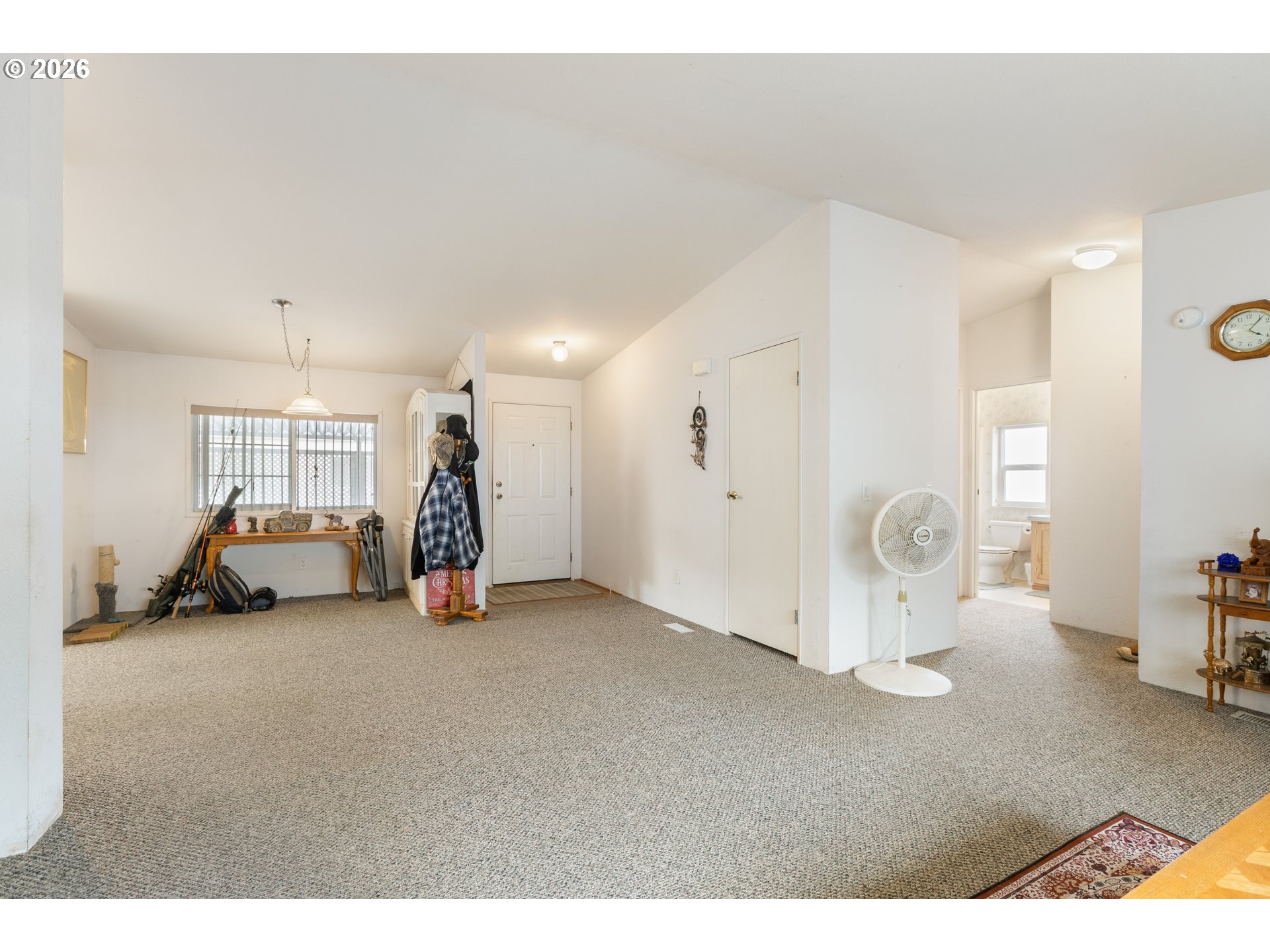 550 S State St 15 Property Photo 5