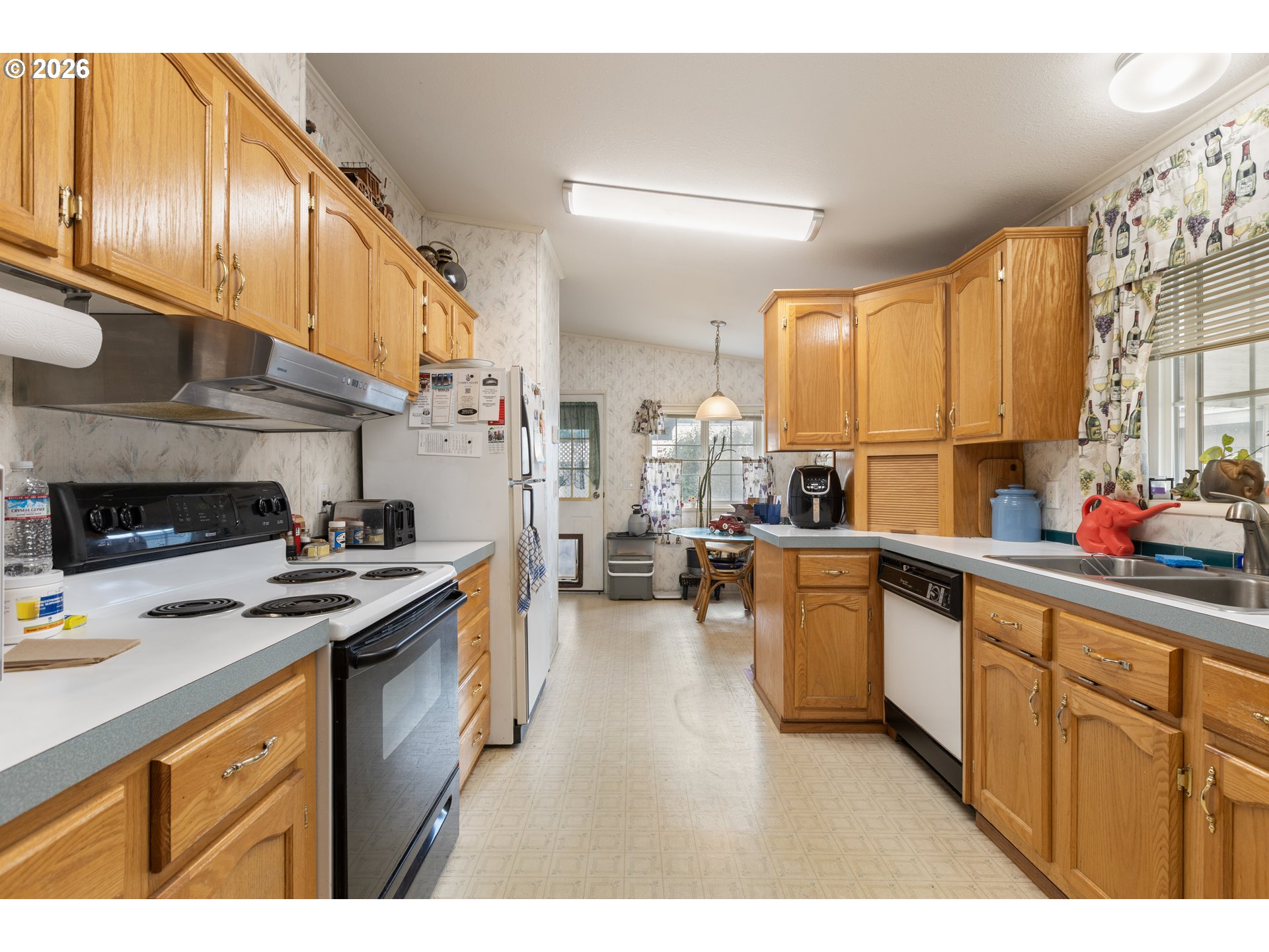 550 S State St 15 Property Photo 14