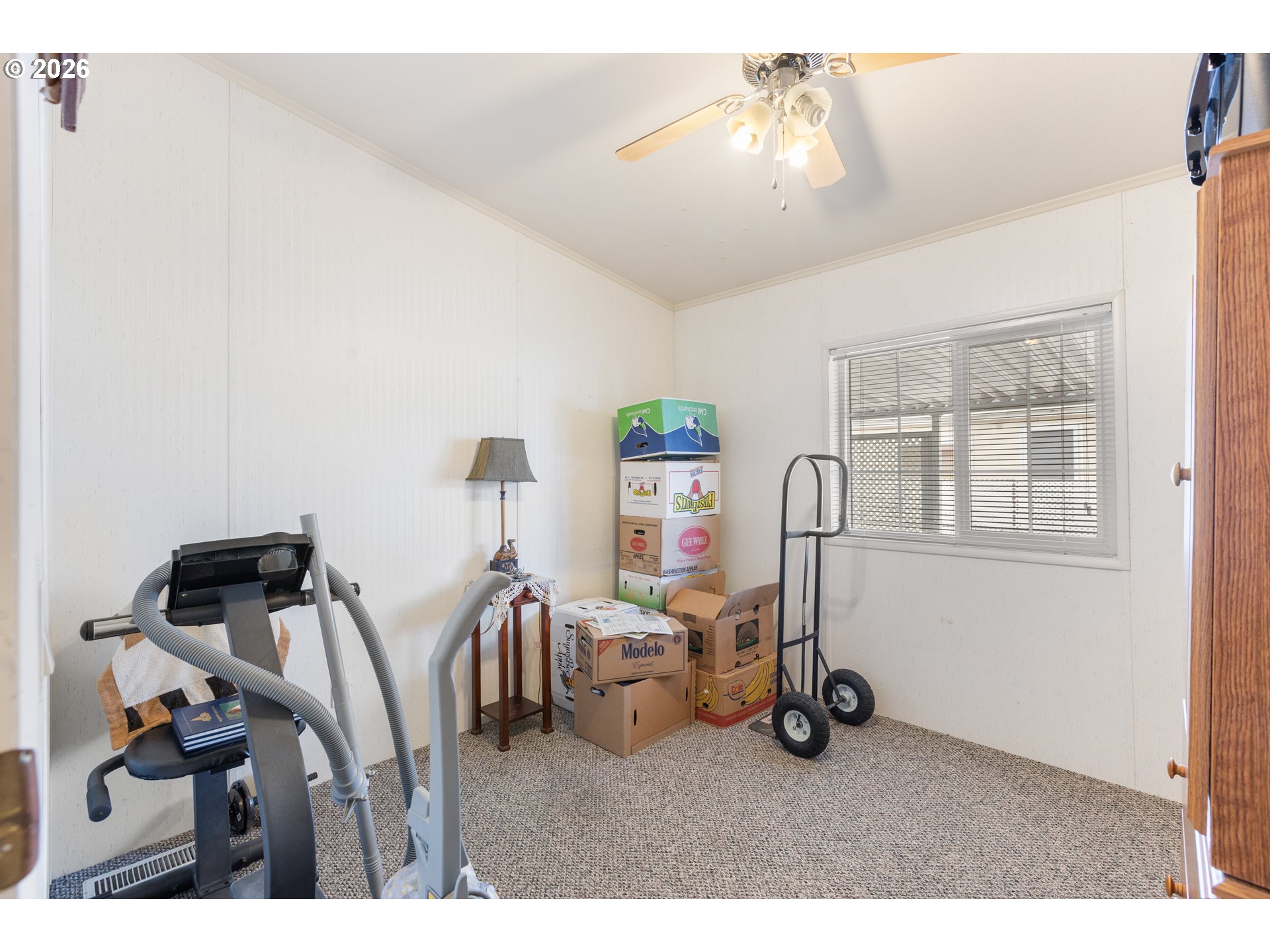 550 S State St 15 Property Photo 22