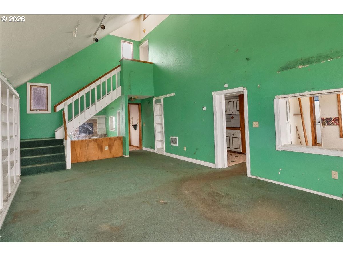 2545 Sw Anchor Ave Property Photo 11