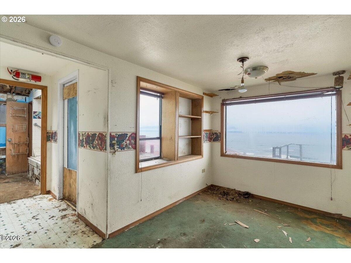 2545 Sw Anchor Ave Property Photo 14