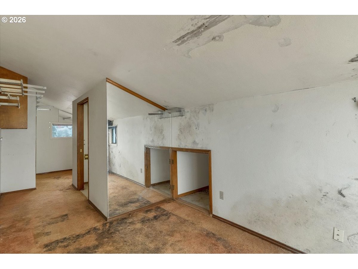 2545 Sw Anchor Ave Property Photo 22