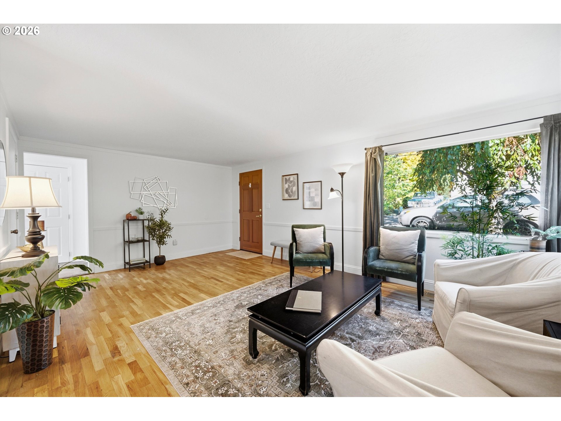 17811 Se Cook St Property Photo 4