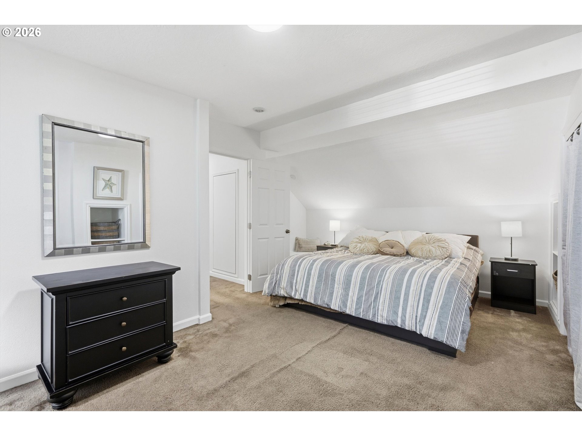 17811 Se Cook St Property Photo 25