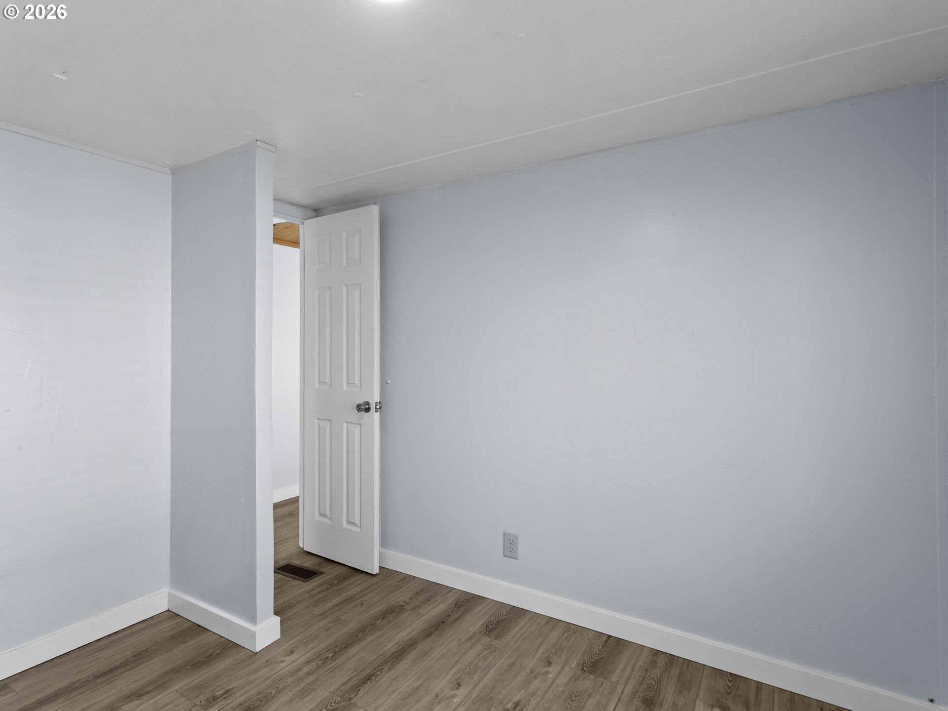 2400 Se Stratus Ave 68 Property Photo 16