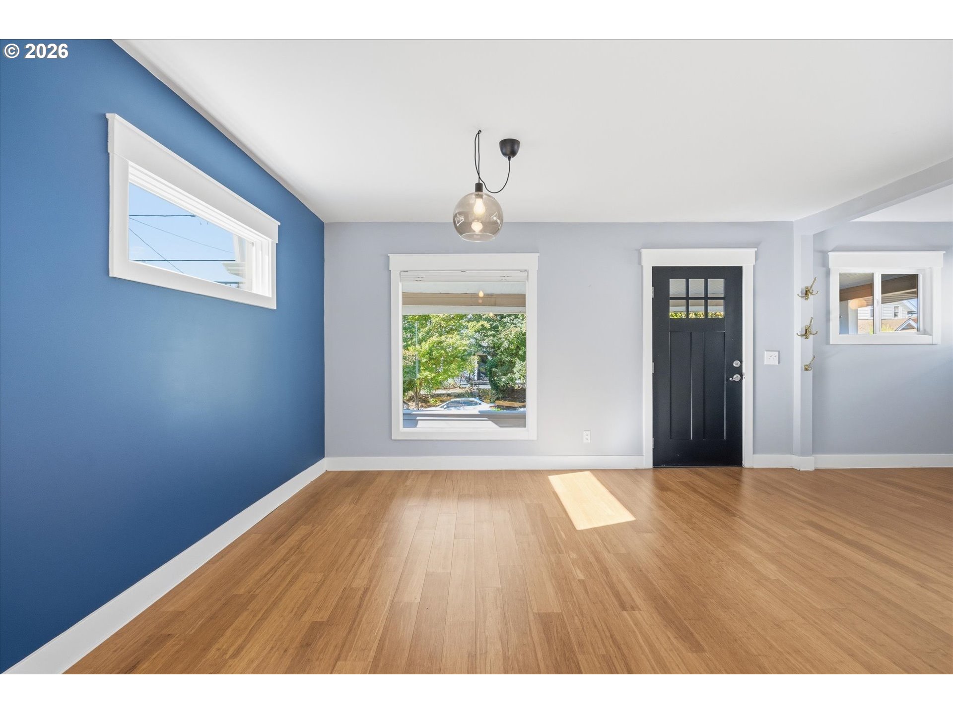 4806 N Gantenbein Ave Property Photo 10