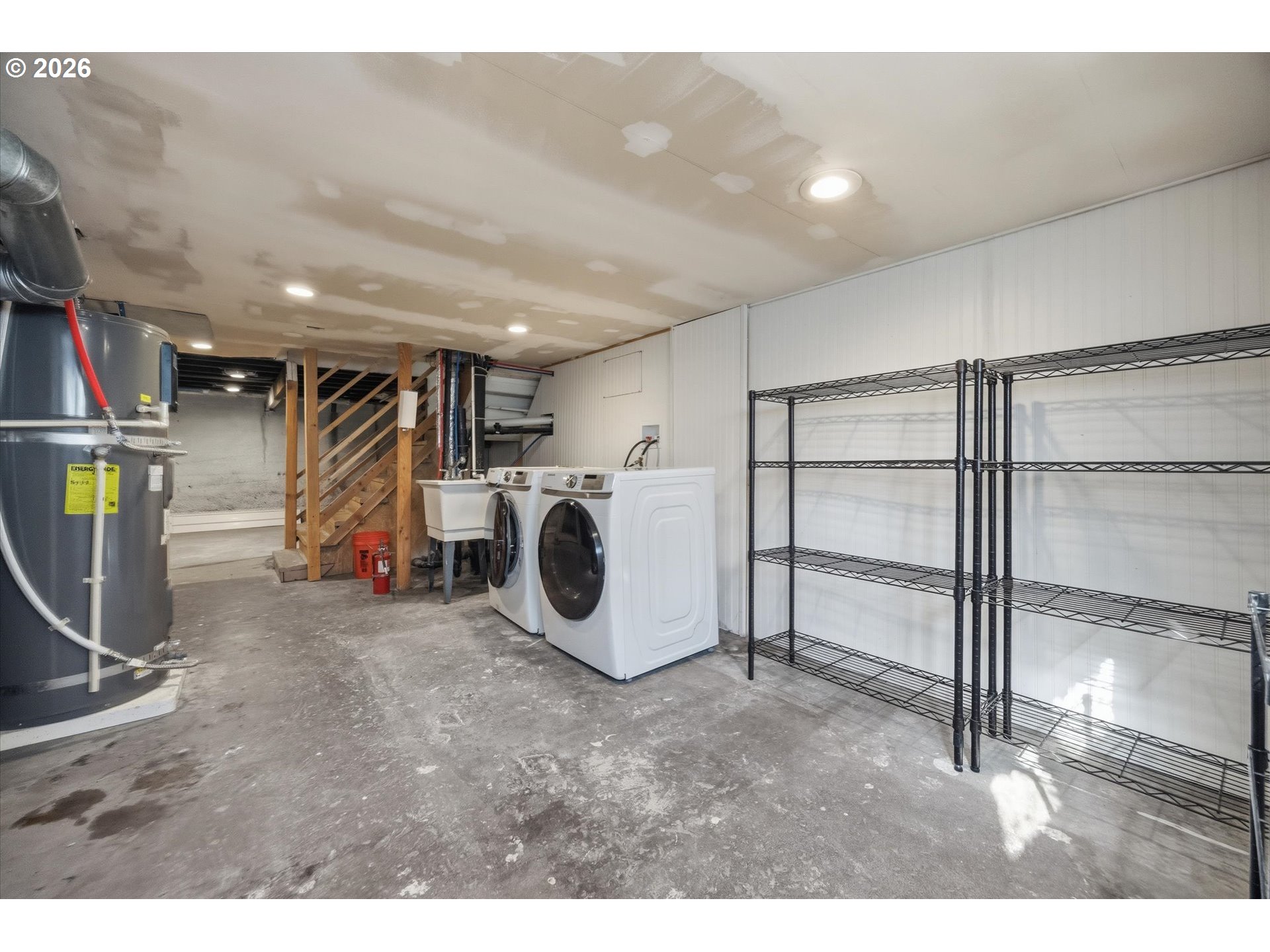 4806 N Gantenbein Ave Property Photo 36