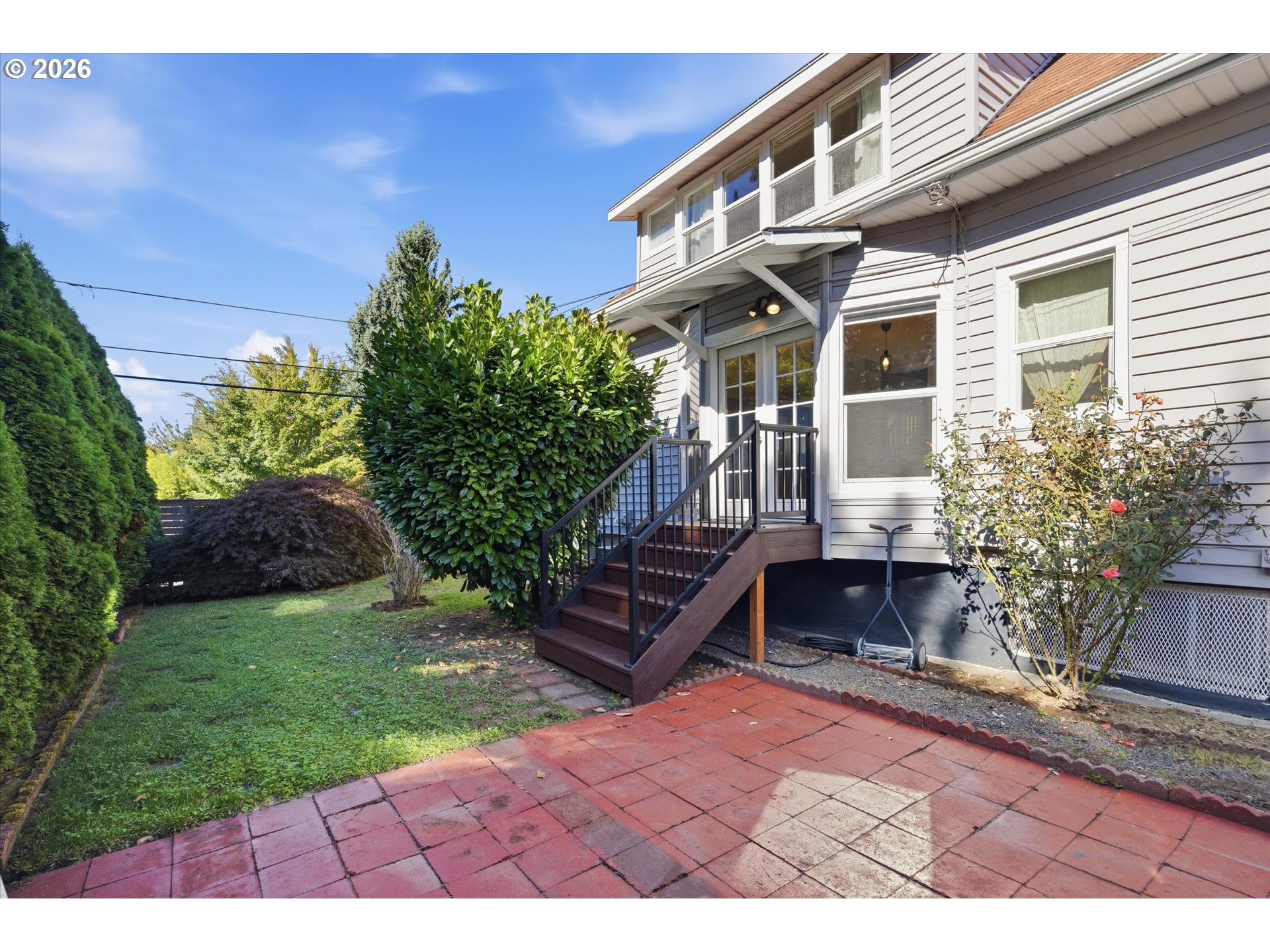 4806 N Gantenbein Ave Property Photo 40
