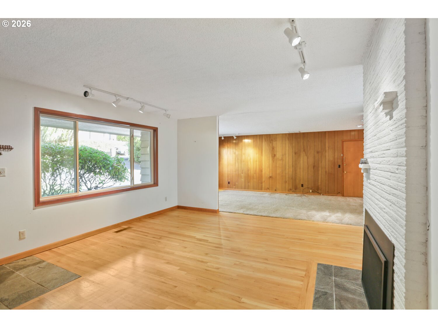 6440 Sw Huber St Property Photo 5