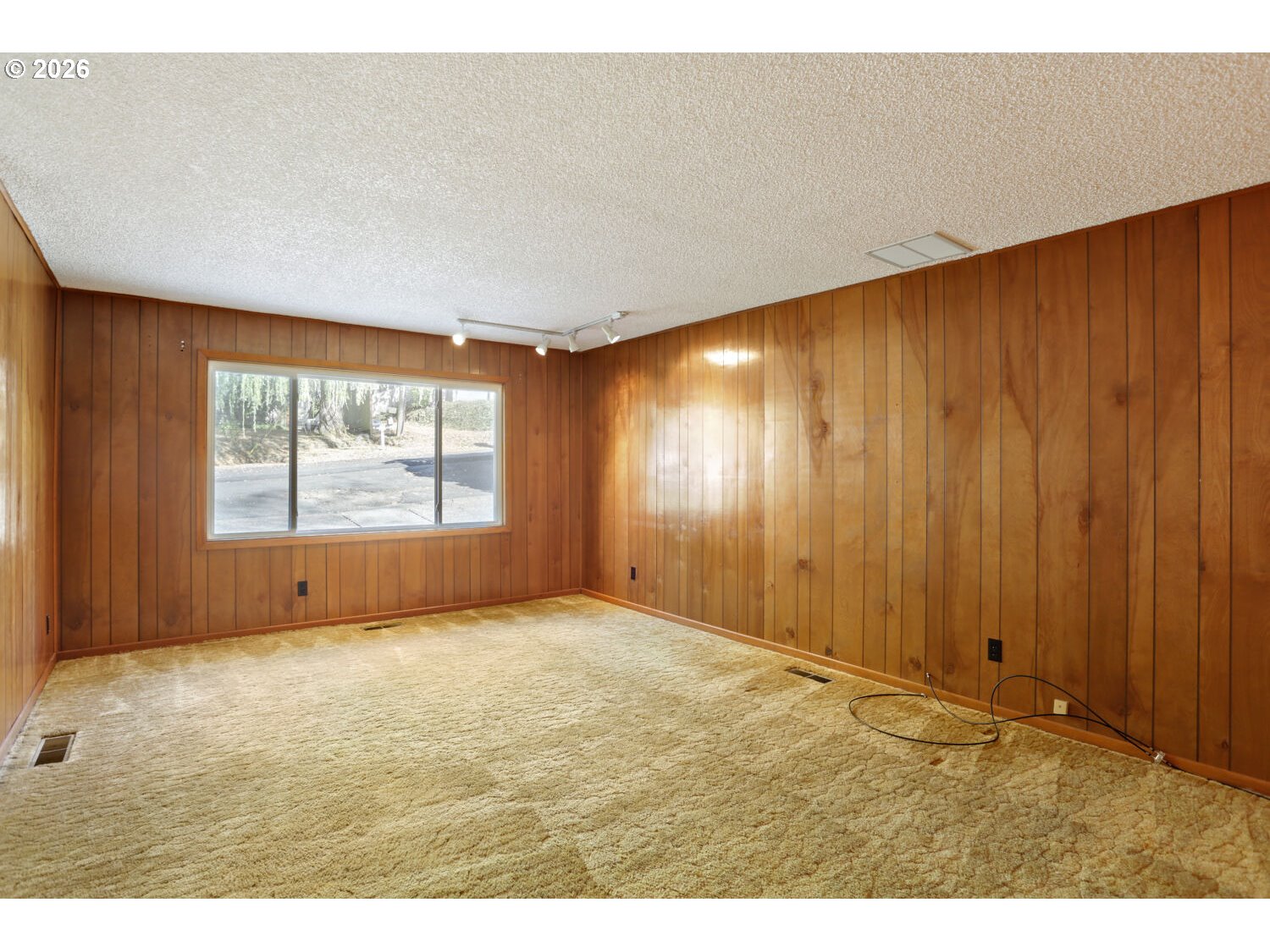 6440 Sw Huber St Property Photo 14