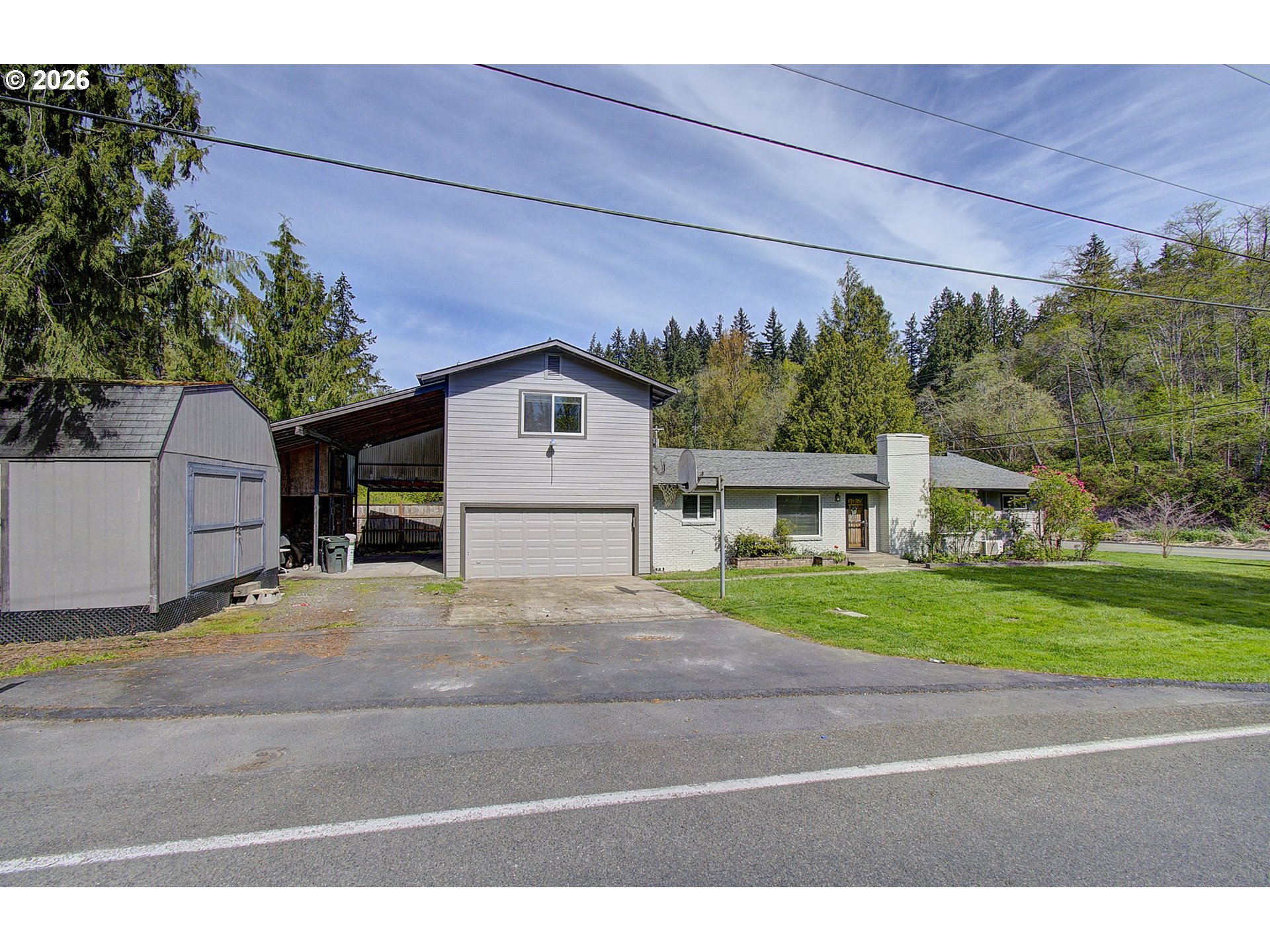100 Inglewood Dr Property Photo 1