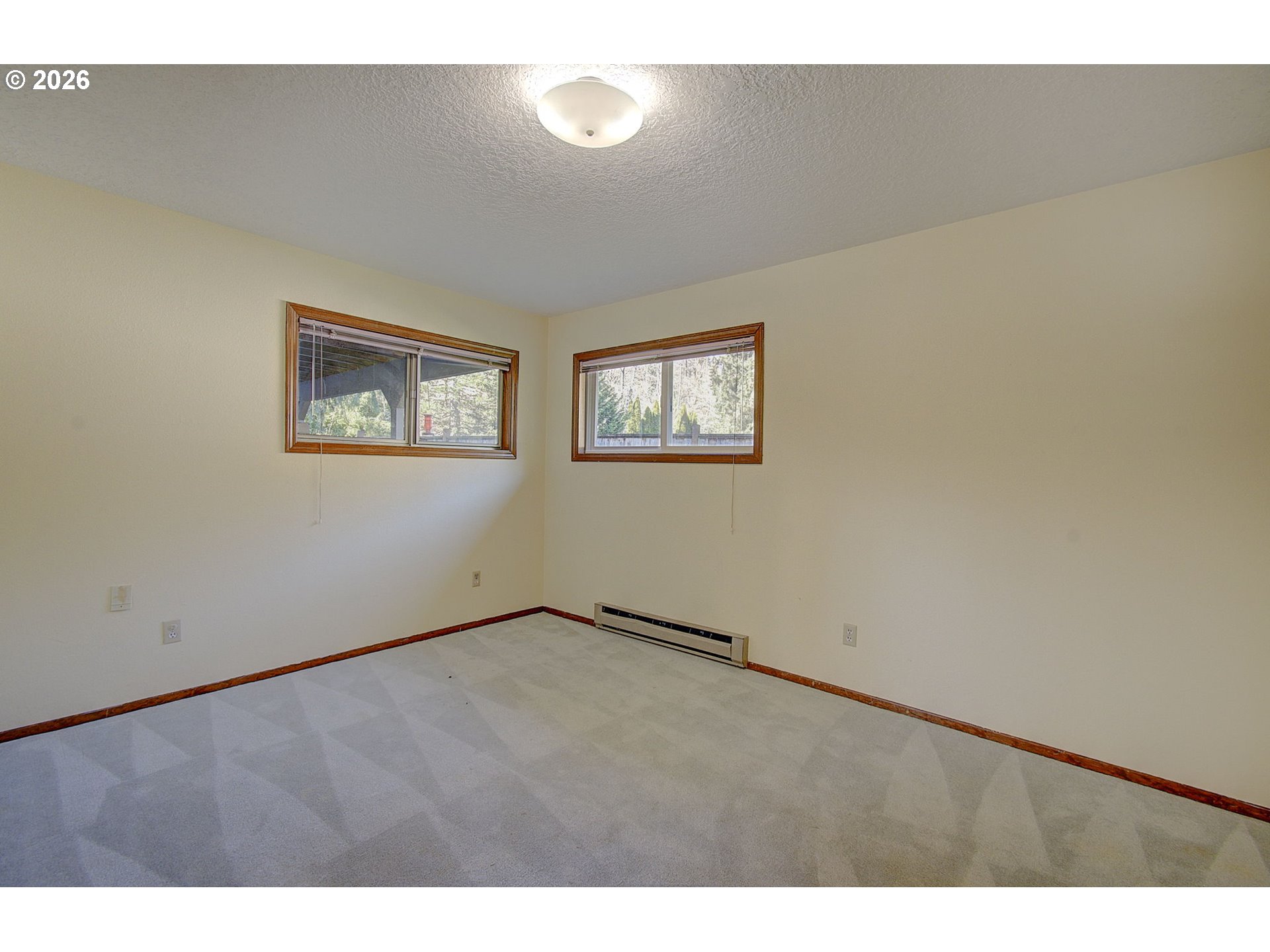 100 Inglewood Dr Property Photo 14