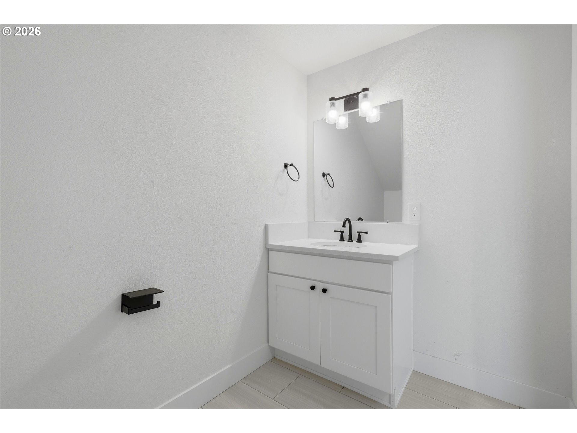 3769 Se 43rd Ave B Property Photo 13