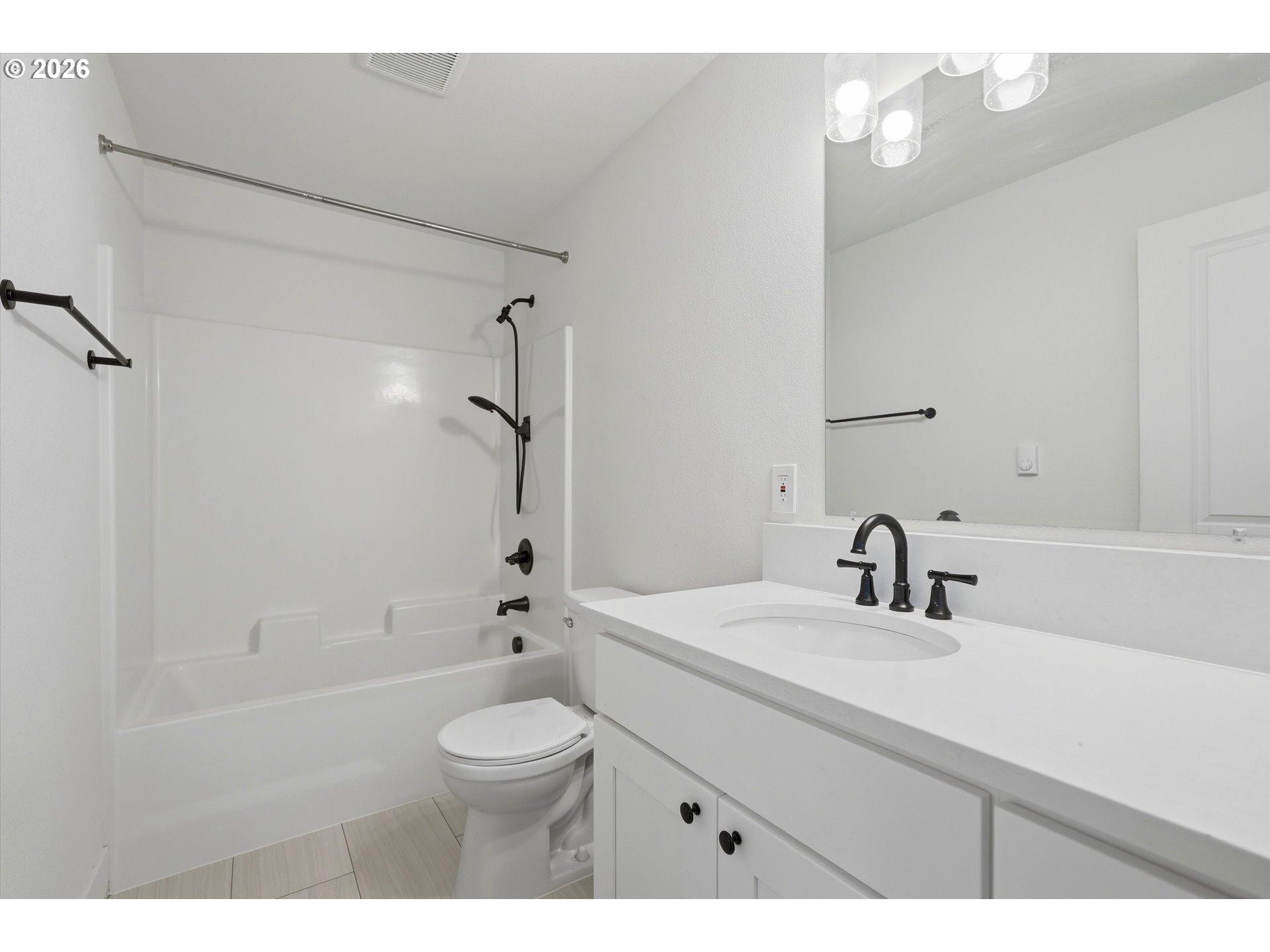 3769 Se 43rd Ave B Property Photo 18