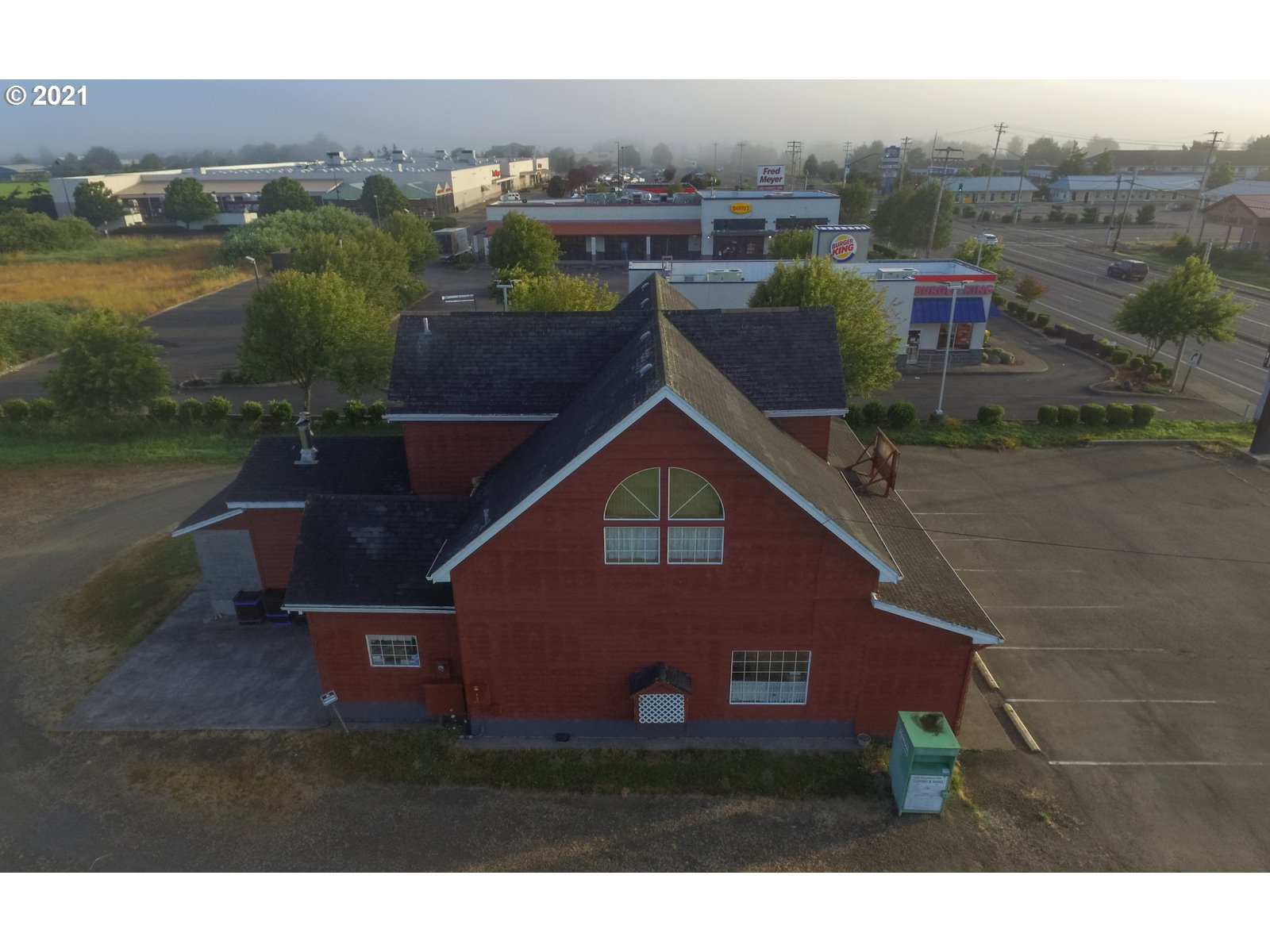 2210 N Main Ave Property Photo 14