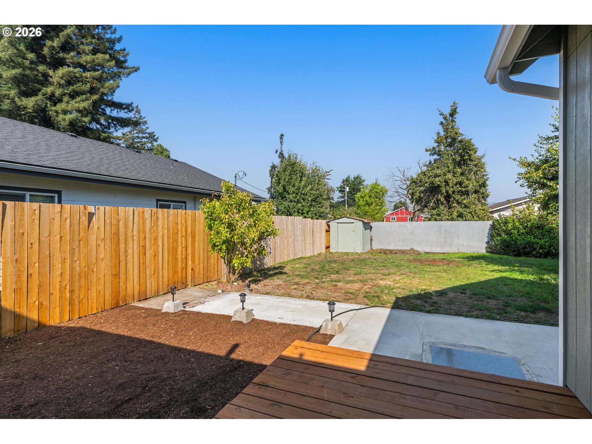 187 37th St Property Photo 29