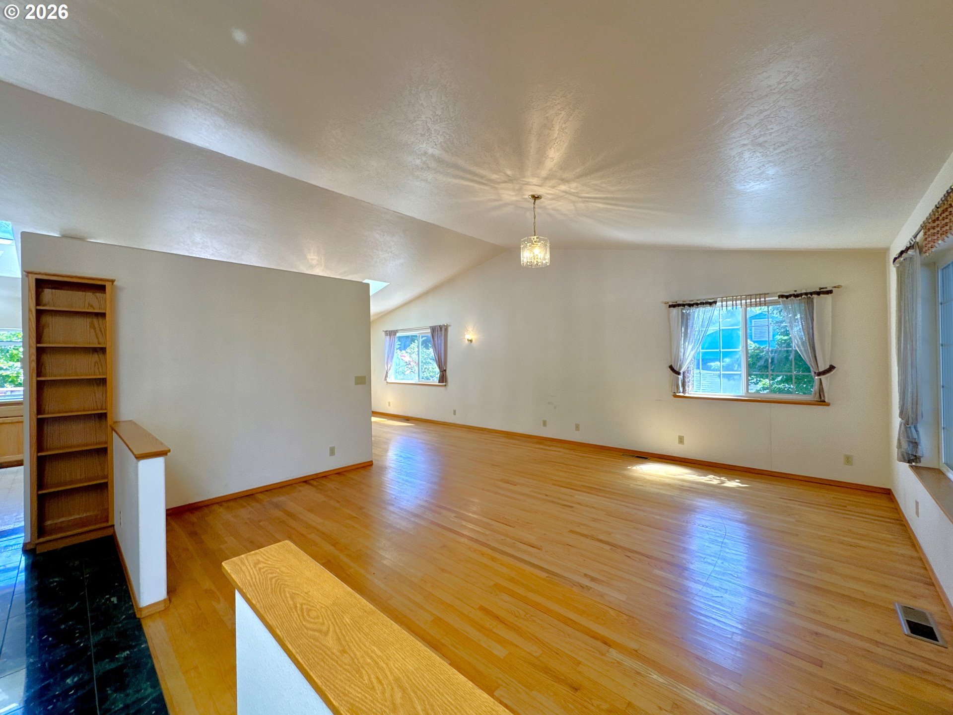860 Jodee Ln Property Photo 10