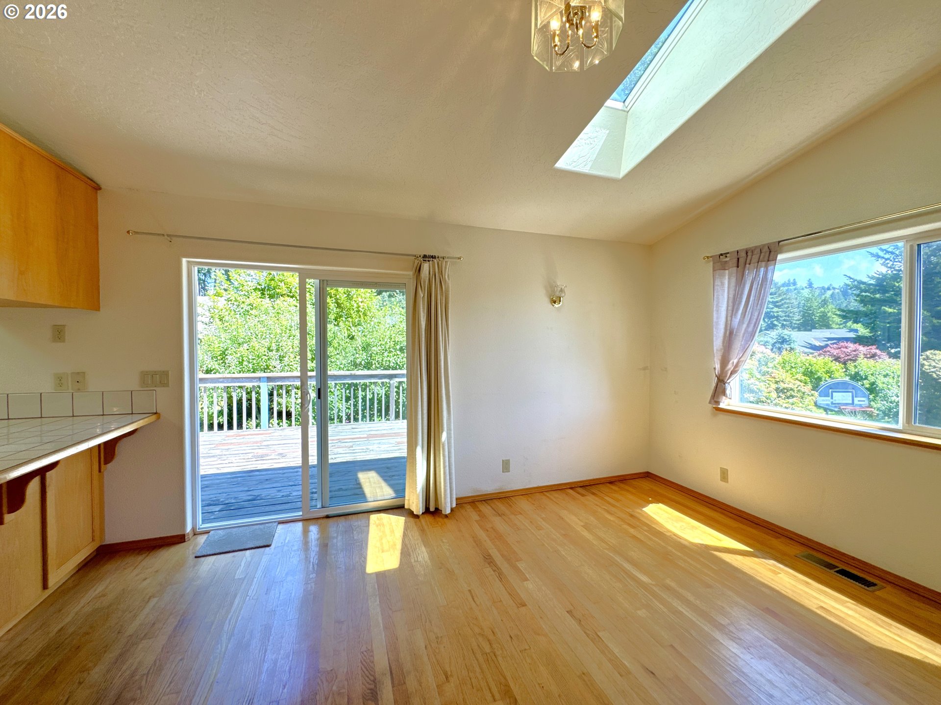 860 Jodee Ln Property Photo 13