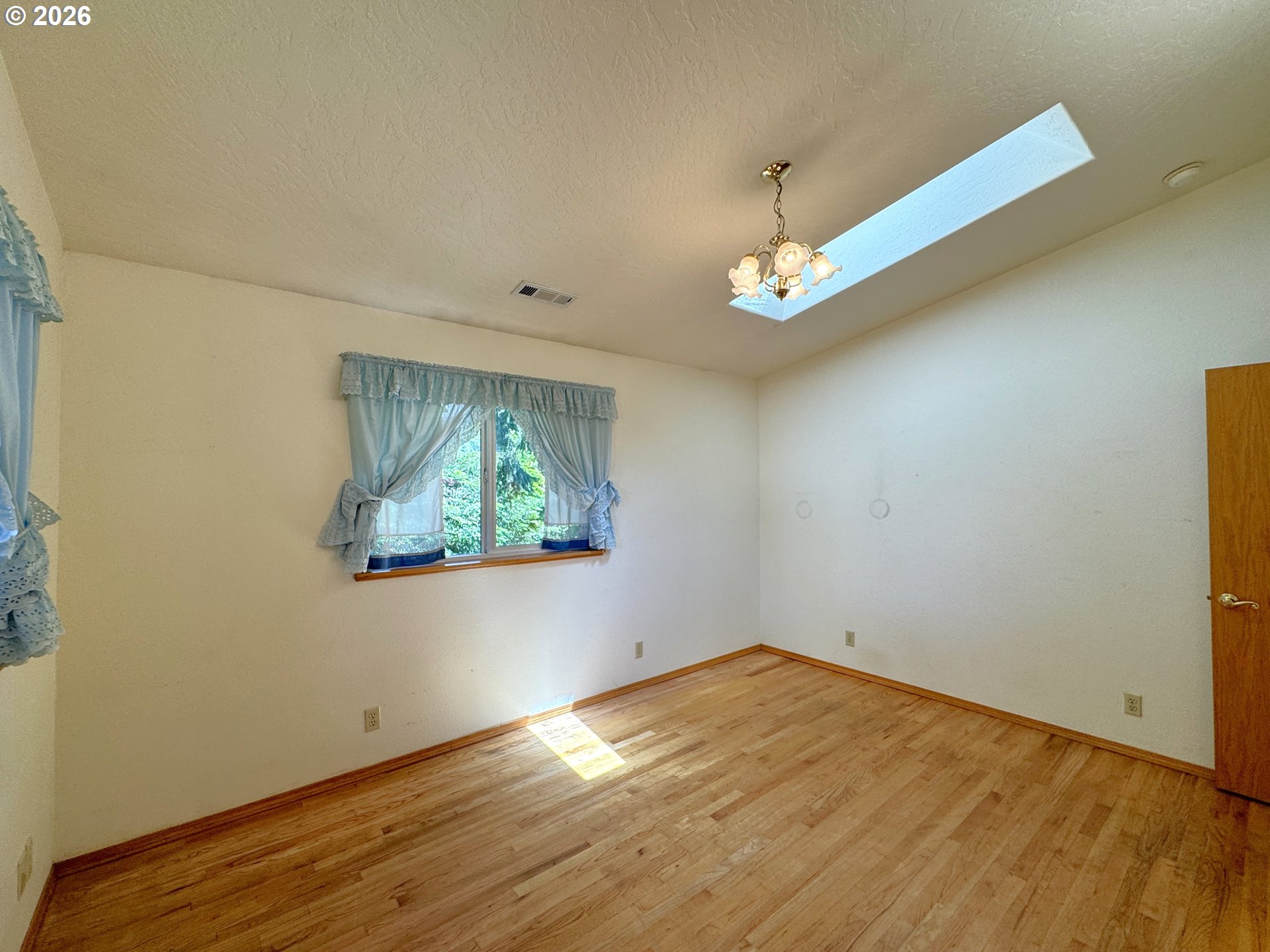 860 Jodee Ln Property Photo 24