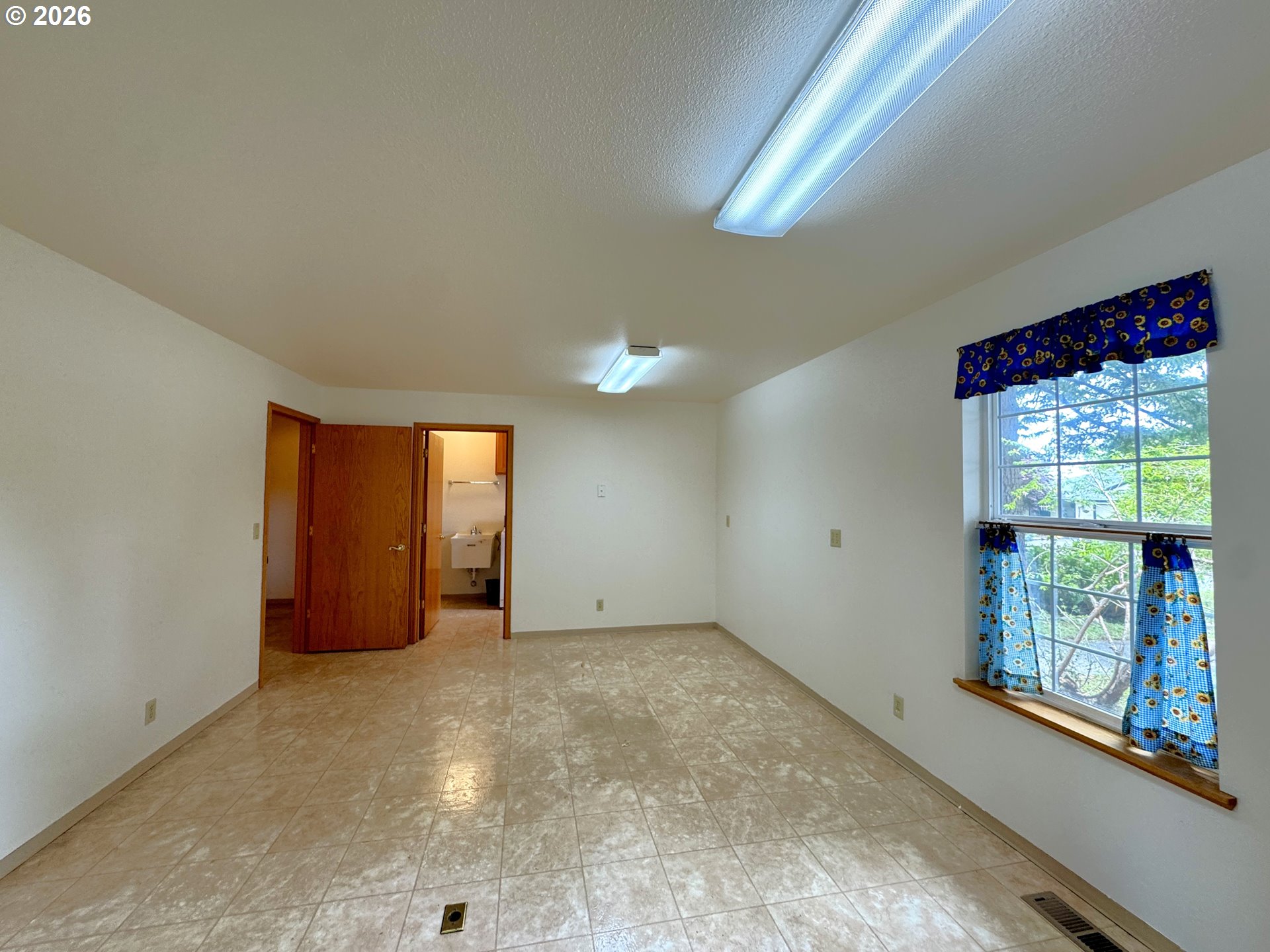860 Jodee Ln Property Photo 29