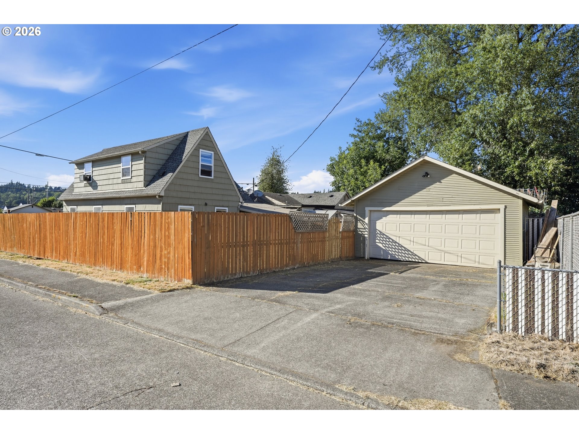 208 Sw 3rd Ave Property Photo 5