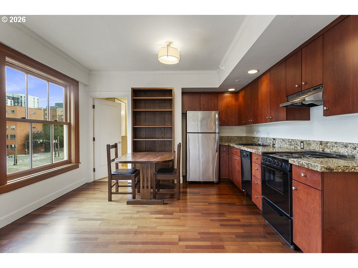 1005 Sw Park Ave 501 Property Photo 7