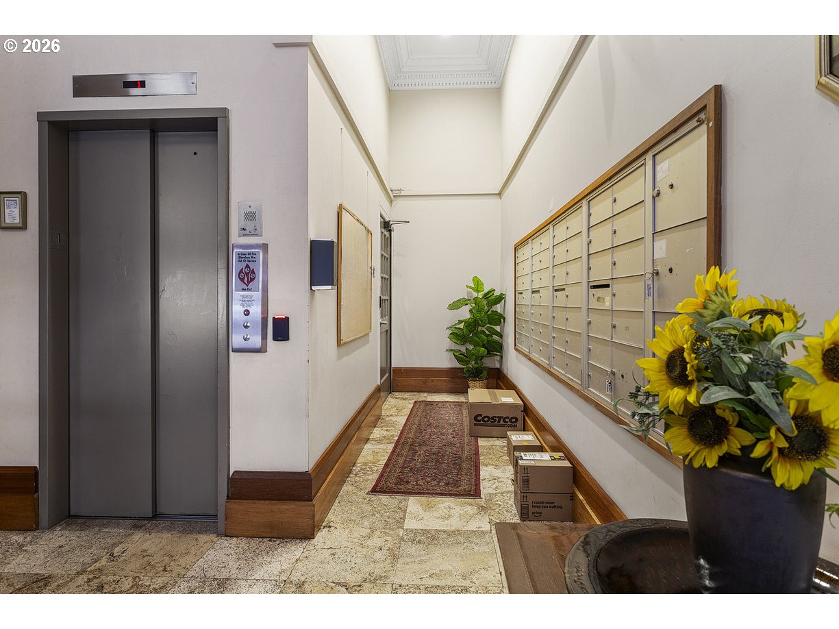 1005 Sw Park Ave 501 Property Photo 27