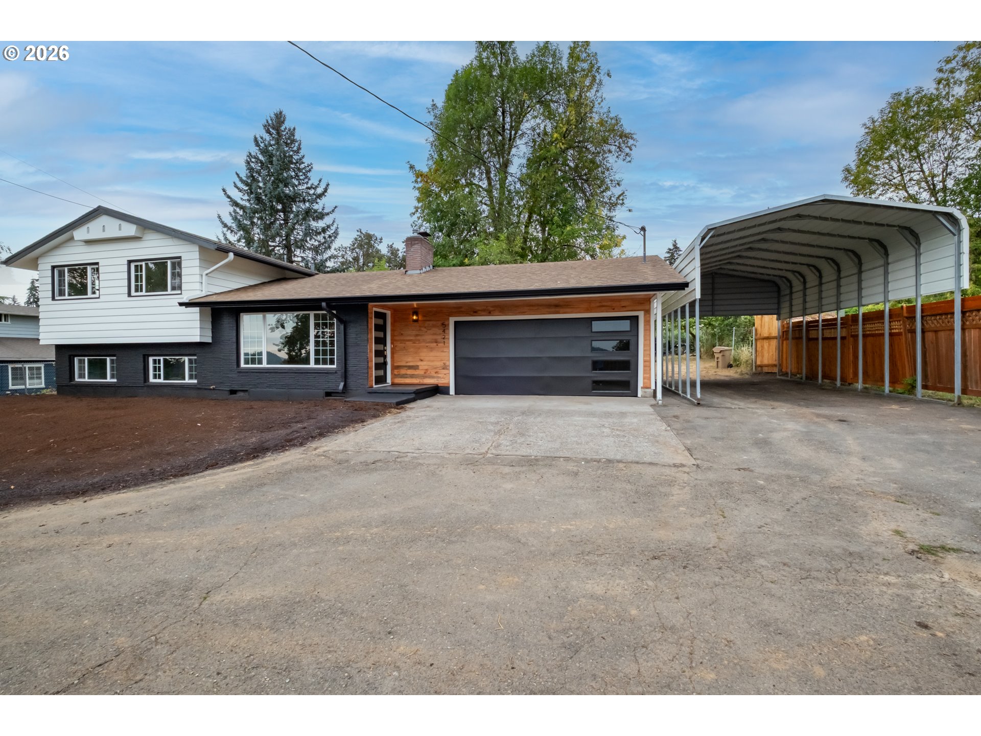5421 Se Thiessen Rd Property Photo 1