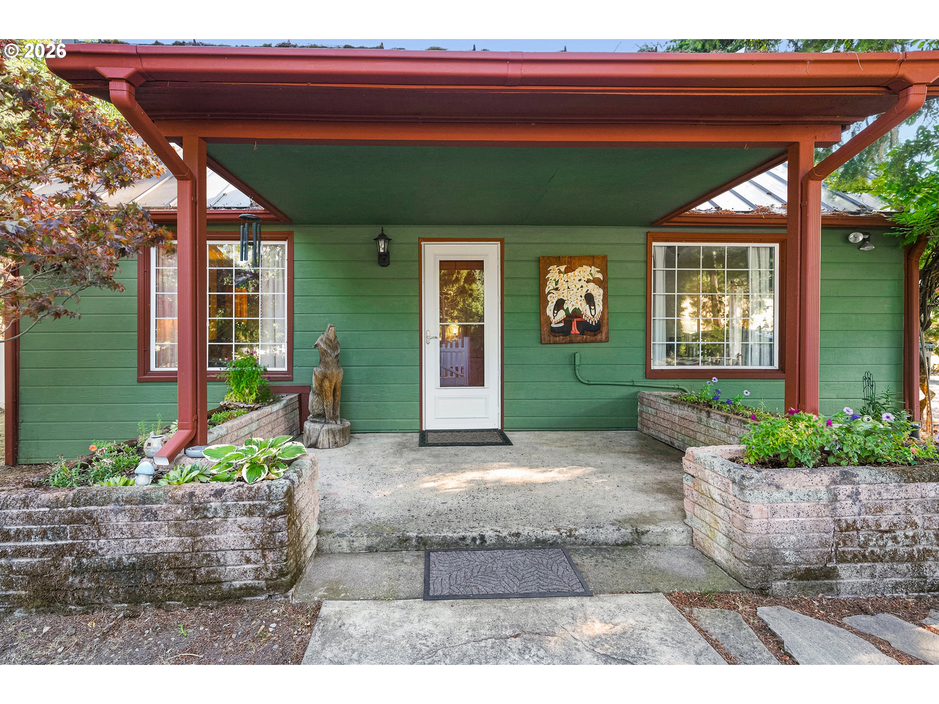 3842 Melrose Rd Property Photo 3