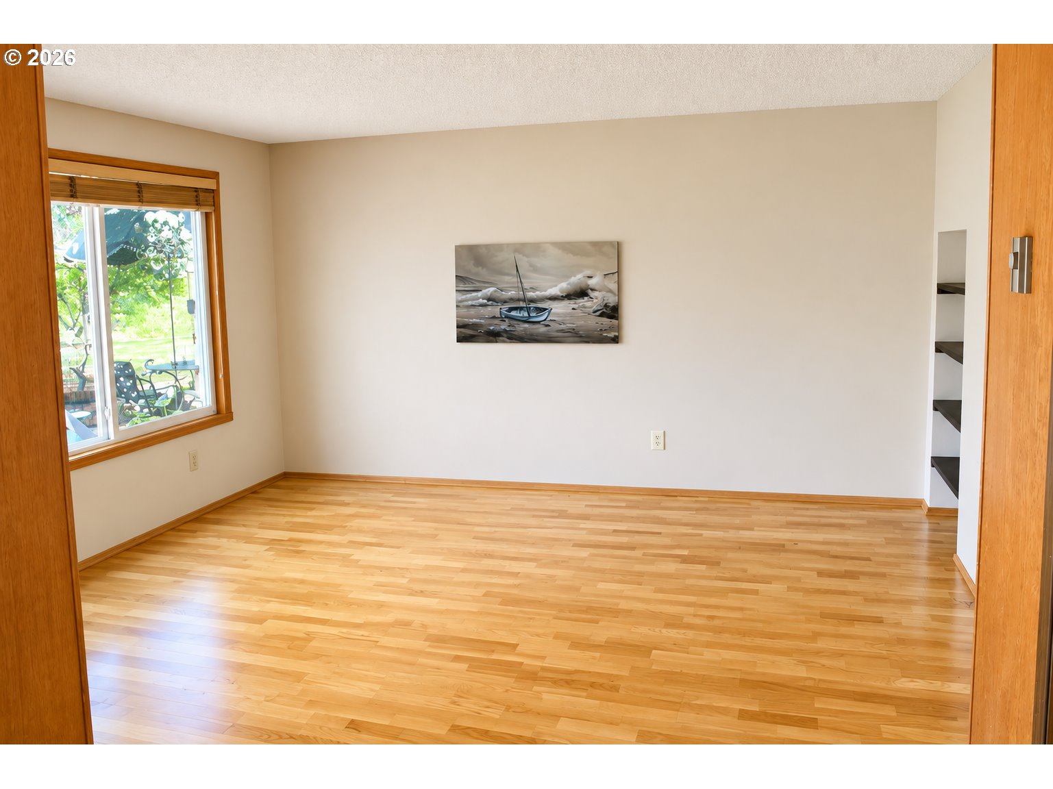 381 Ne Village Squire Ave 2 Property Photo 8