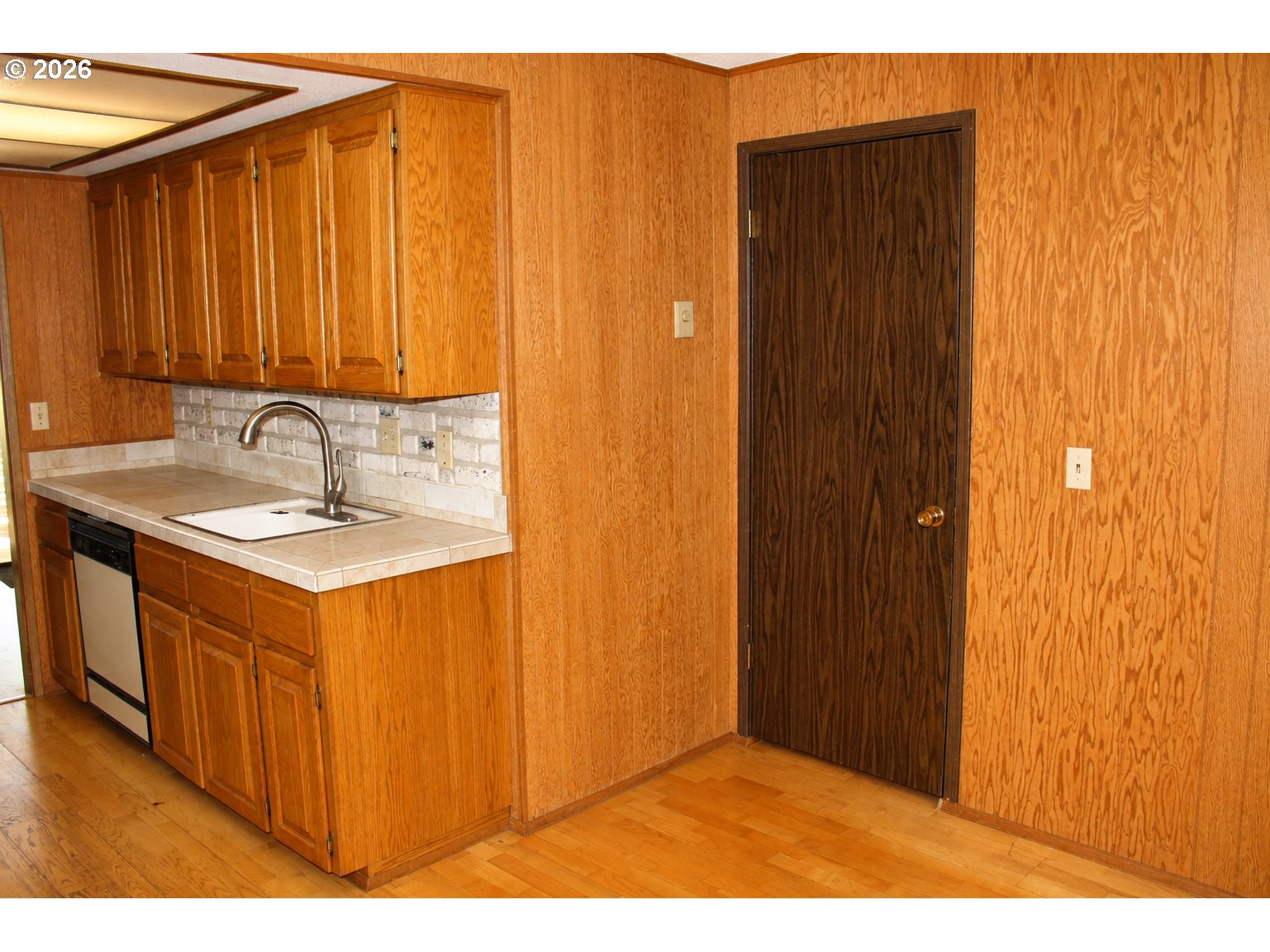 381 Ne Village Squire Ave 2 Property Photo 18