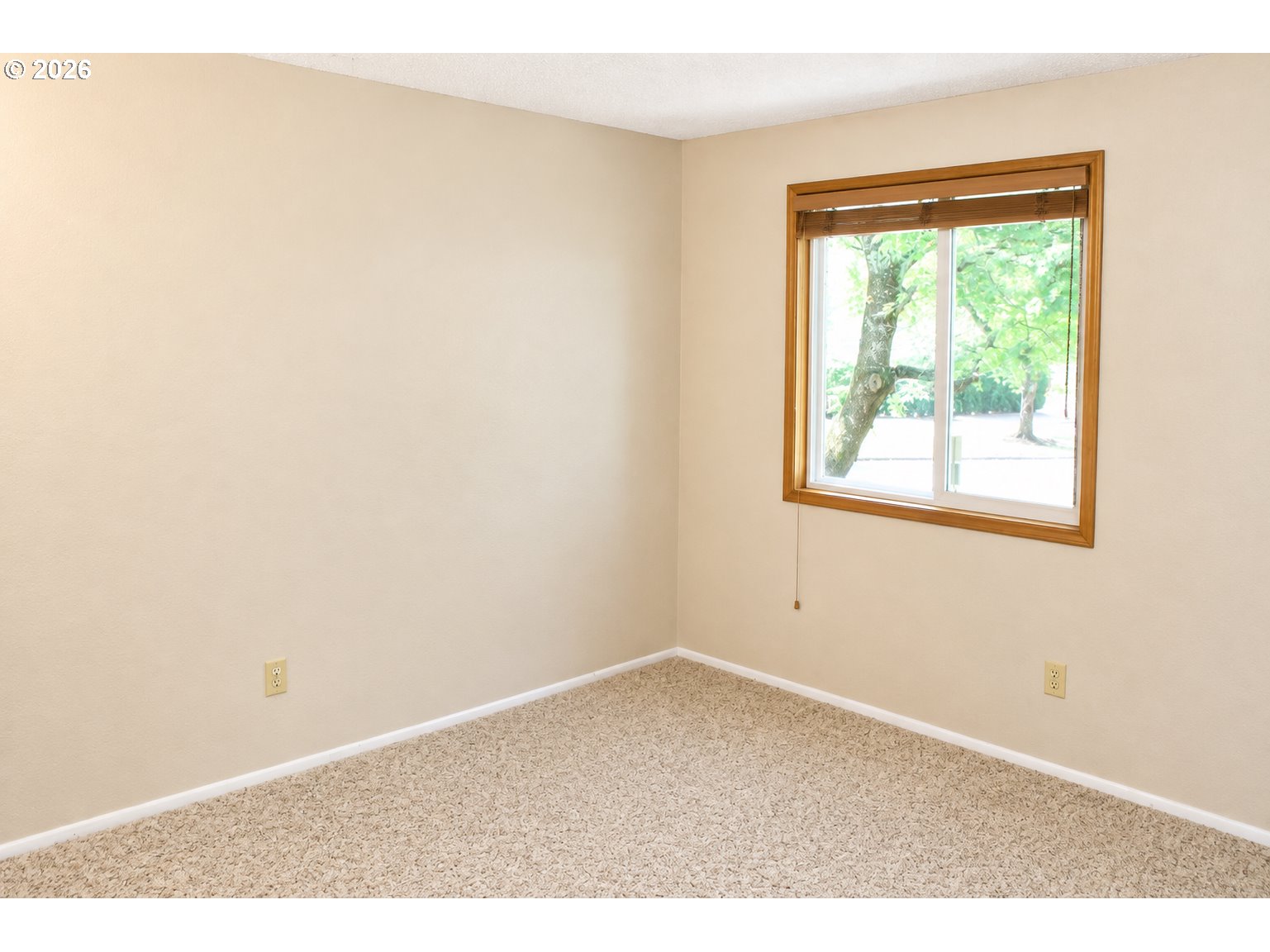 381 Ne Village Squire Ave 2 Property Photo 26
