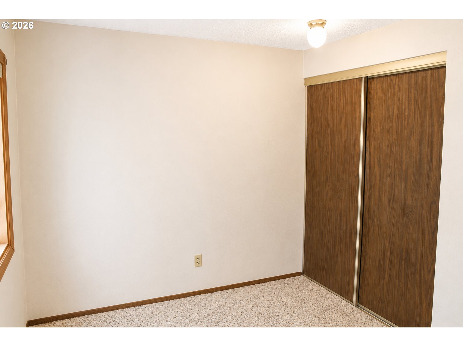 381 Ne Village Squire Ave 2 Property Photo 31