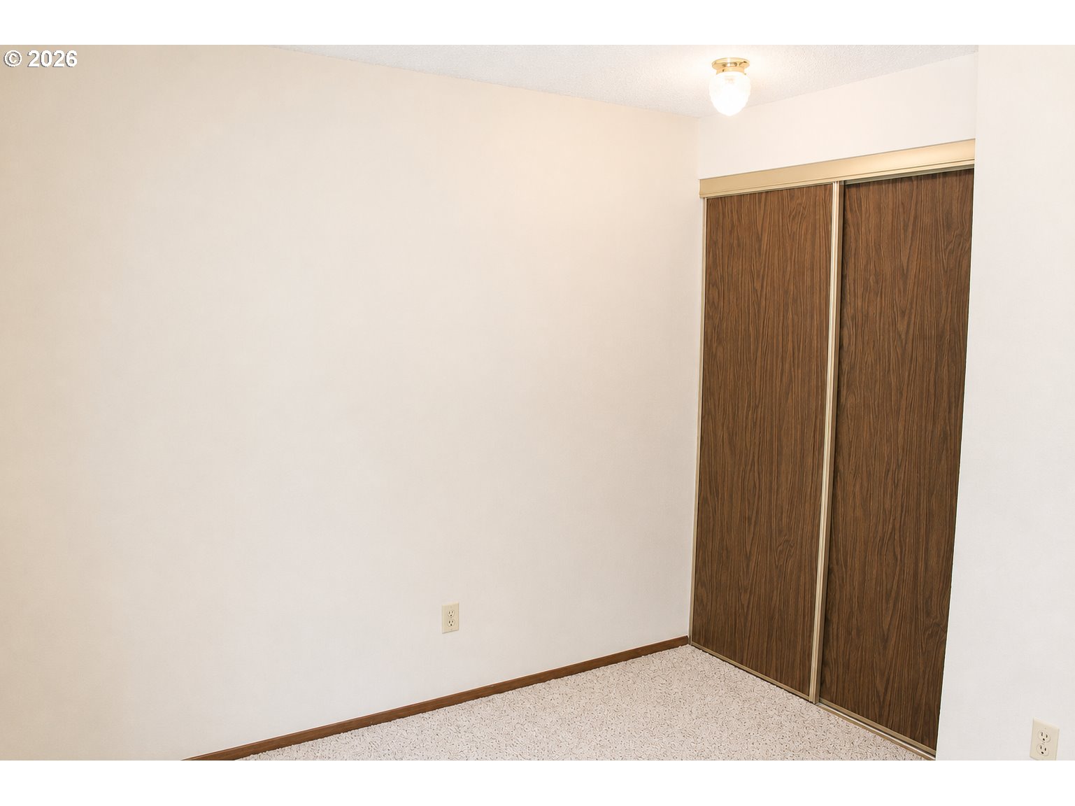 381 Ne Village Squire Ave 2 Property Photo 35