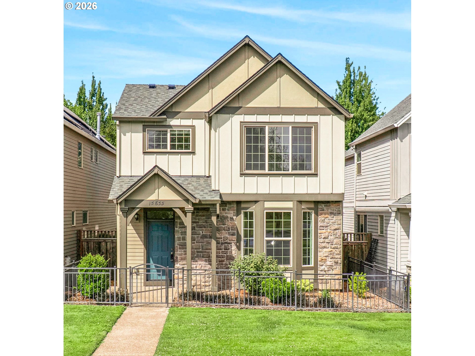 15835 Sw Century Dr Property Photo 1