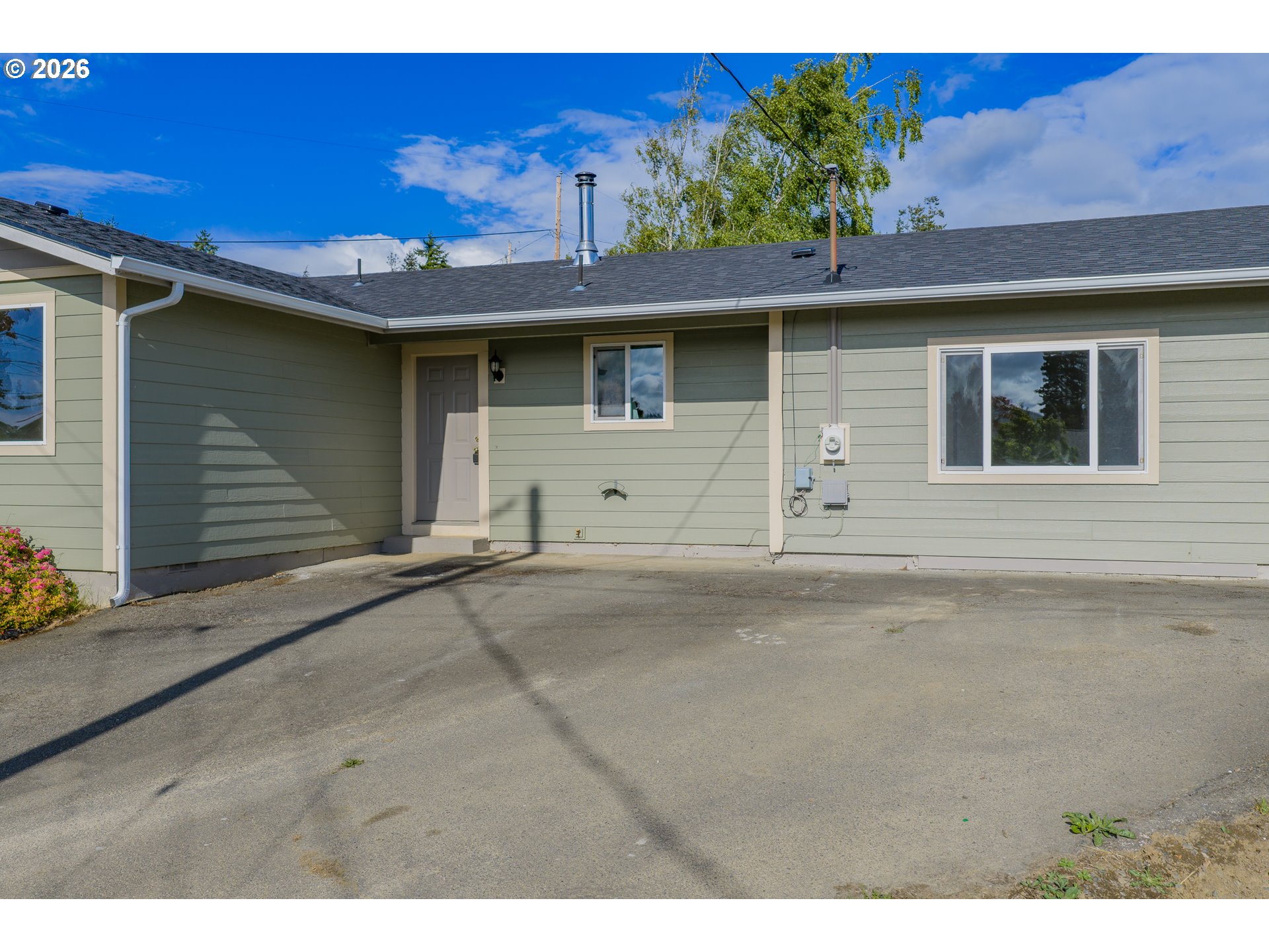 1816 Sunset Ct Property Photo 5