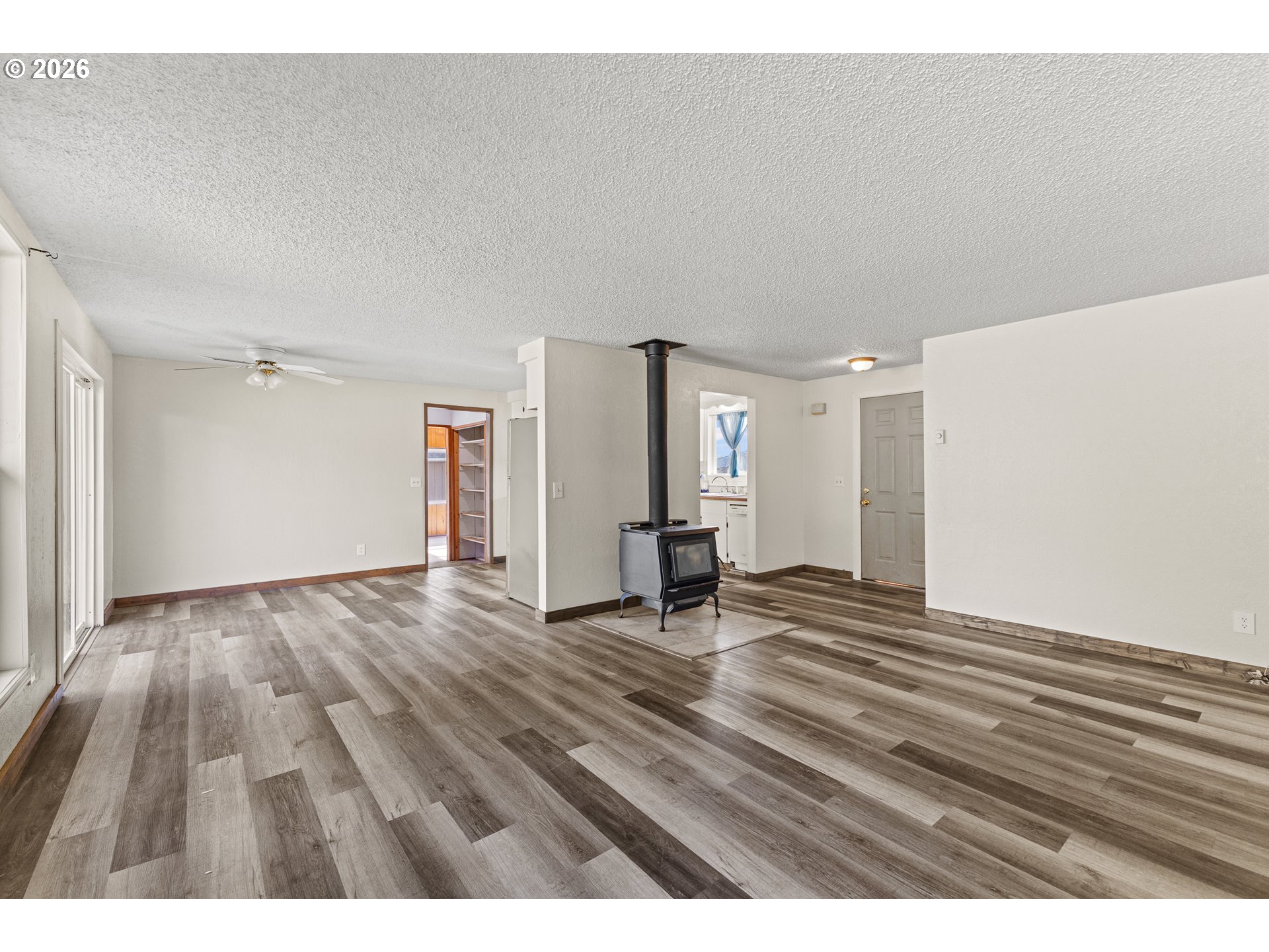1816 Sunset Ct Property Photo 21